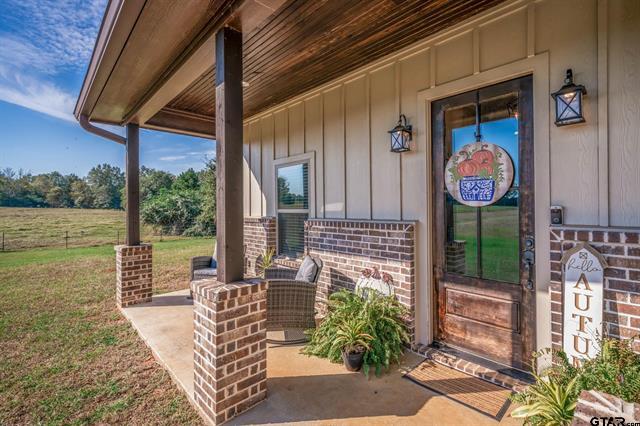 Jacksonville, Texas, 75766, United States, 4 Bedrooms Bedrooms, ,3 BathroomsBathrooms,Residential,For Sale,1975482