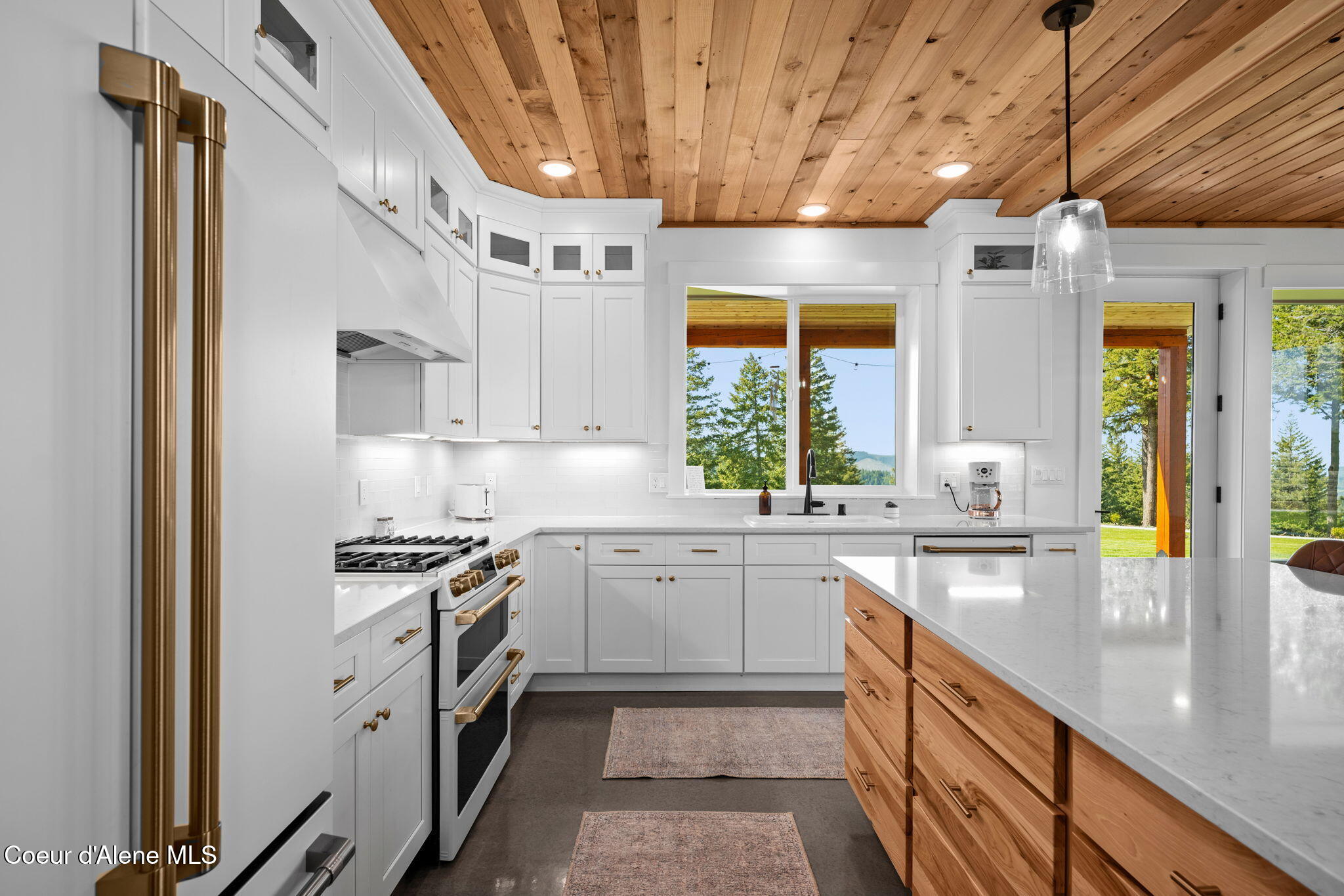 Plummer, Idaho, 83851, United States, 6 Bedrooms Bedrooms, ,4 BathroomsBathrooms,Residential,For Sale,1810592