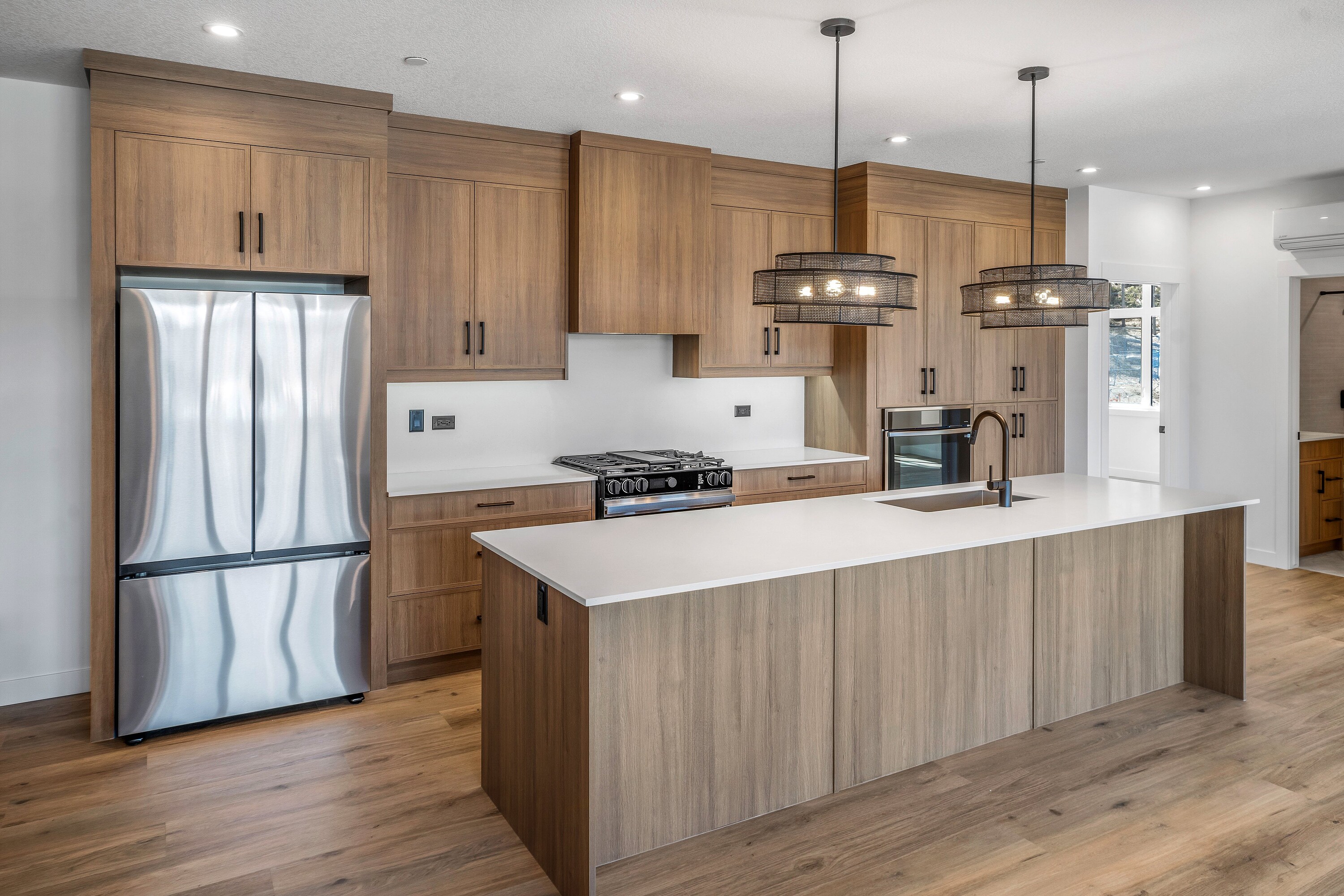  New Construction Apartment - 物件實景