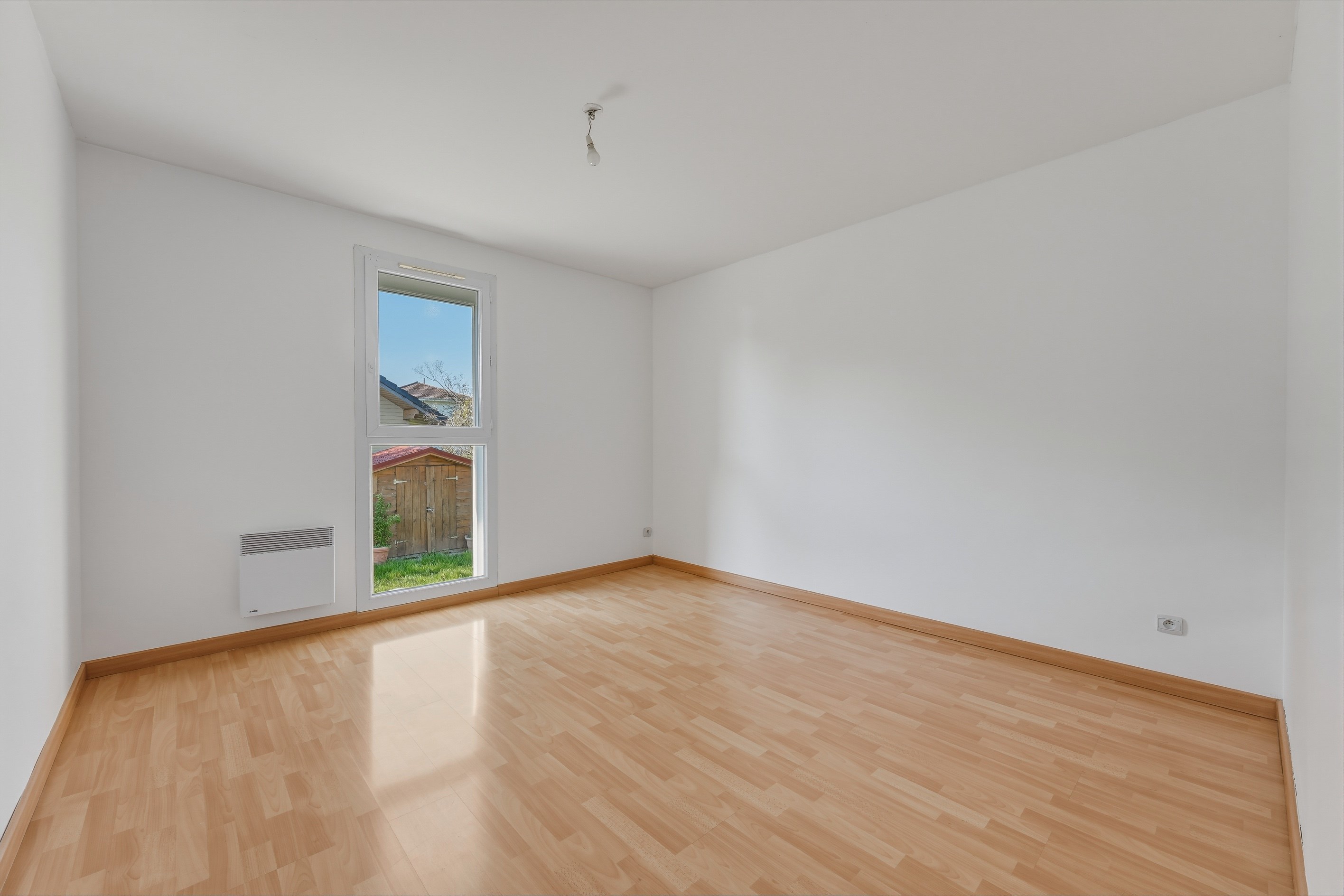  Elegant family home very close to the border in a quiet location - 物件實景