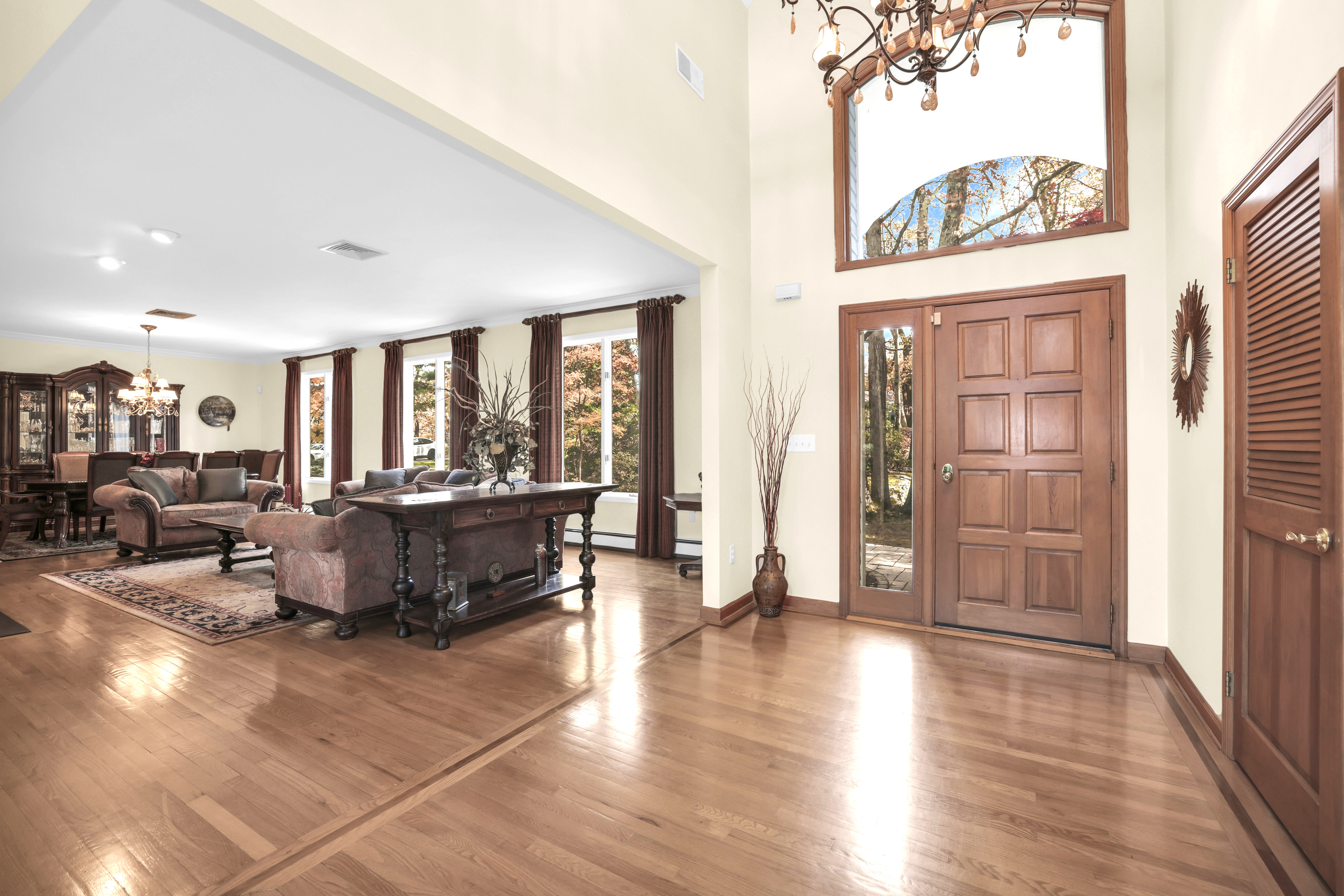 Kinnelon, New Jersey, 07405, United States, 4 Bedrooms Bedrooms, ,4 BathroomsBathrooms,Residential,For Sale,1985700