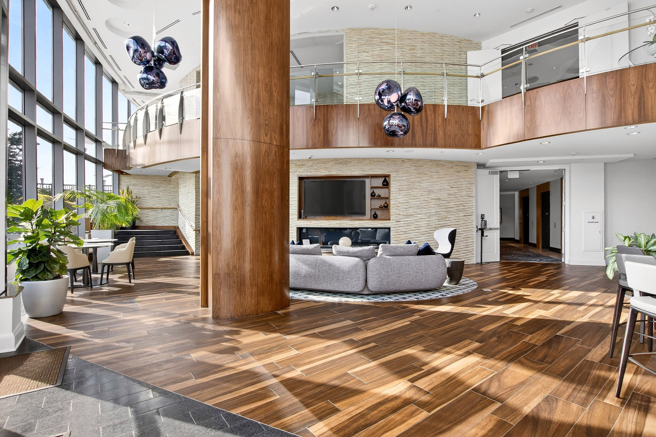  Stunning Luxury Condo, Perched on the 29th Floor - 物件實景