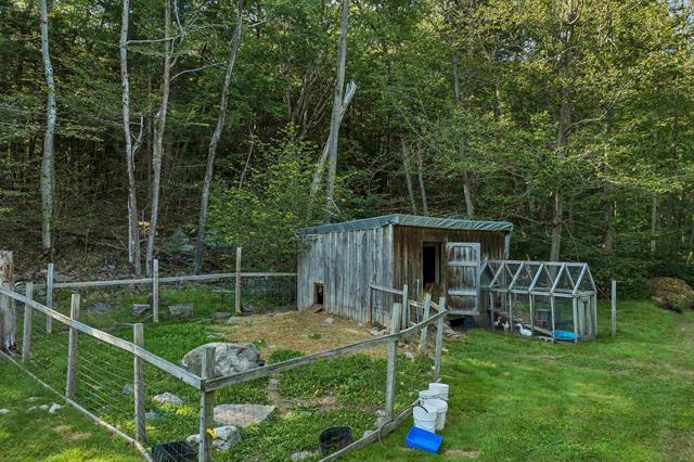 Deerfield, New Hampshire, 03037, United States, 4 Bedrooms Bedrooms, ,1 BathroomBathrooms,Residential,For Sale,1902997