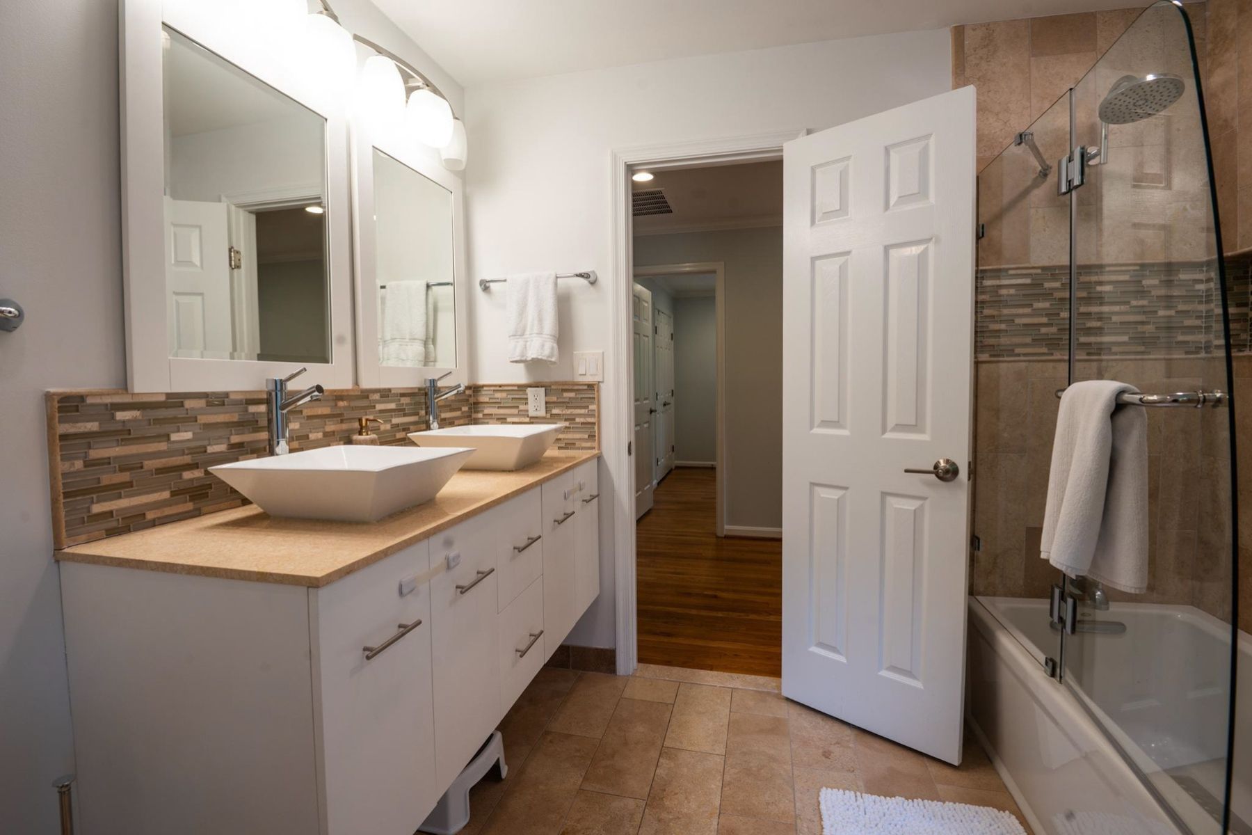  7303 Yates Court, Mclean, VA, 22101 - 物件實景