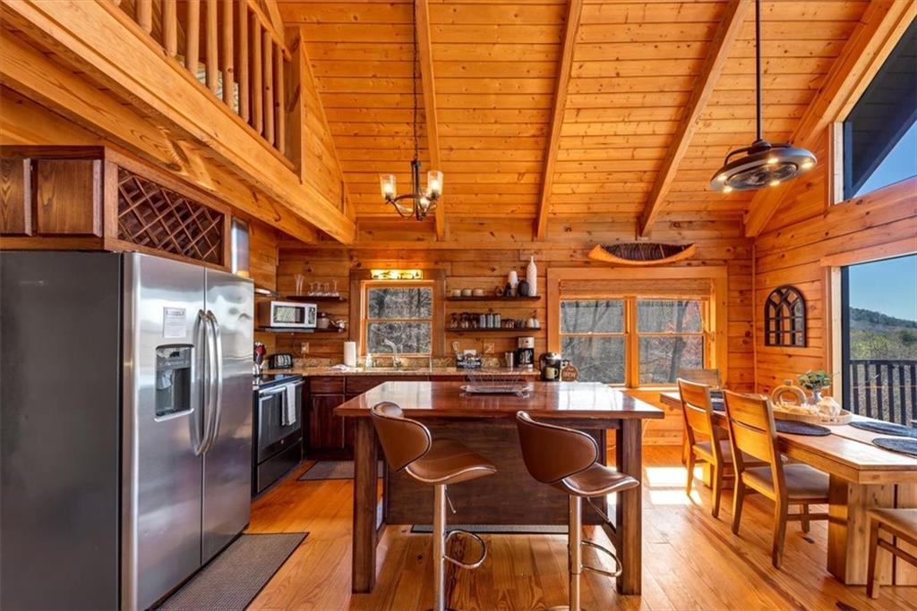 Big Canoe, Georgia, 30143, United States, 3 Bedrooms Bedrooms, ,3 BathroomsBathrooms,Residential,For Sale,2010391