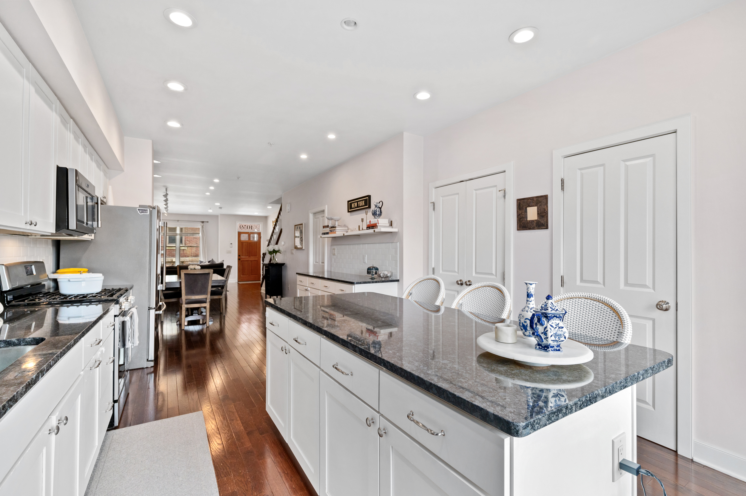  4059 Saint Johns Way, Pittsburgh, PA 15201 - 物件實景