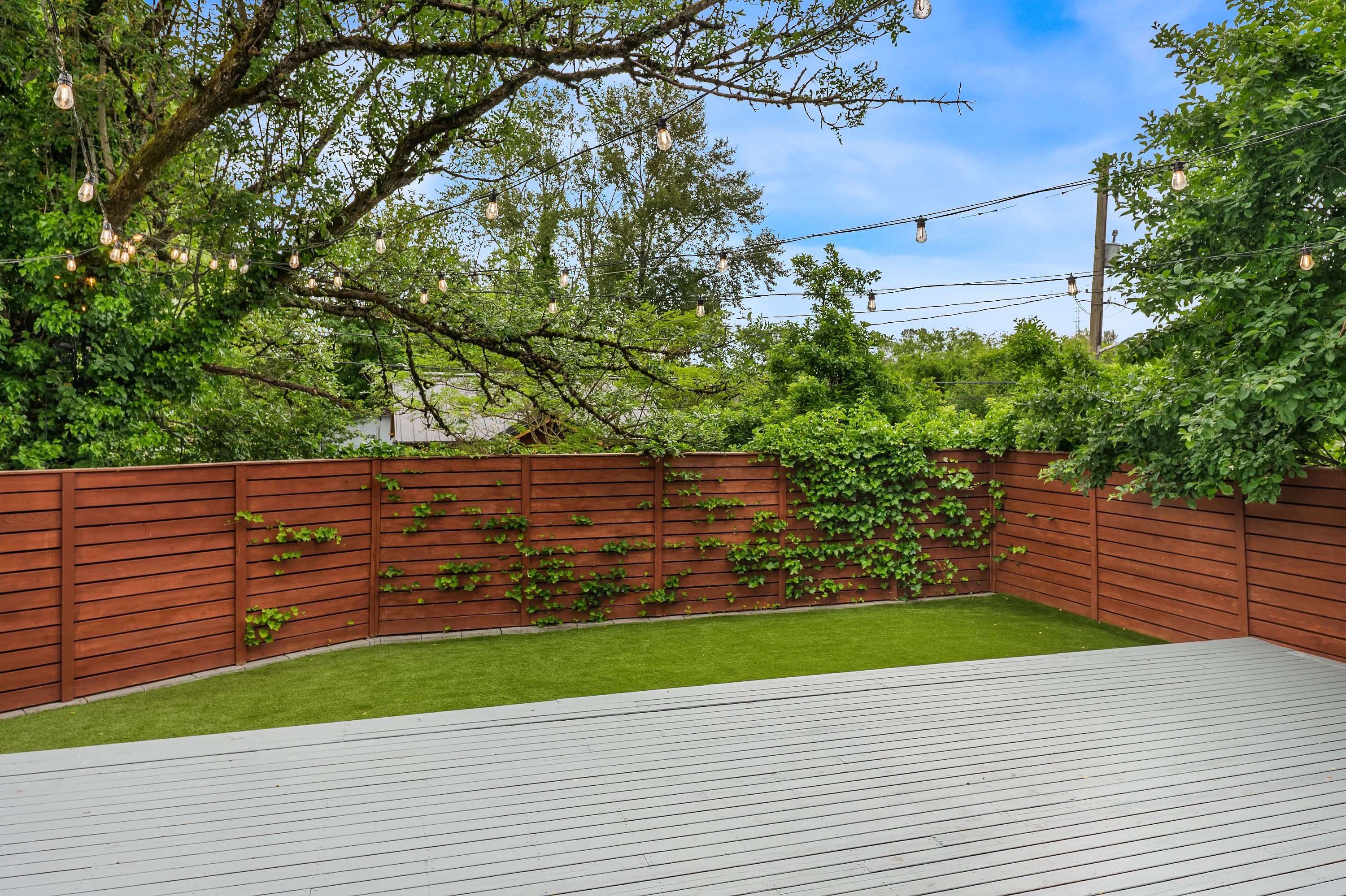  8826 41st St S, Seattle, WA 98118 - 物件實景