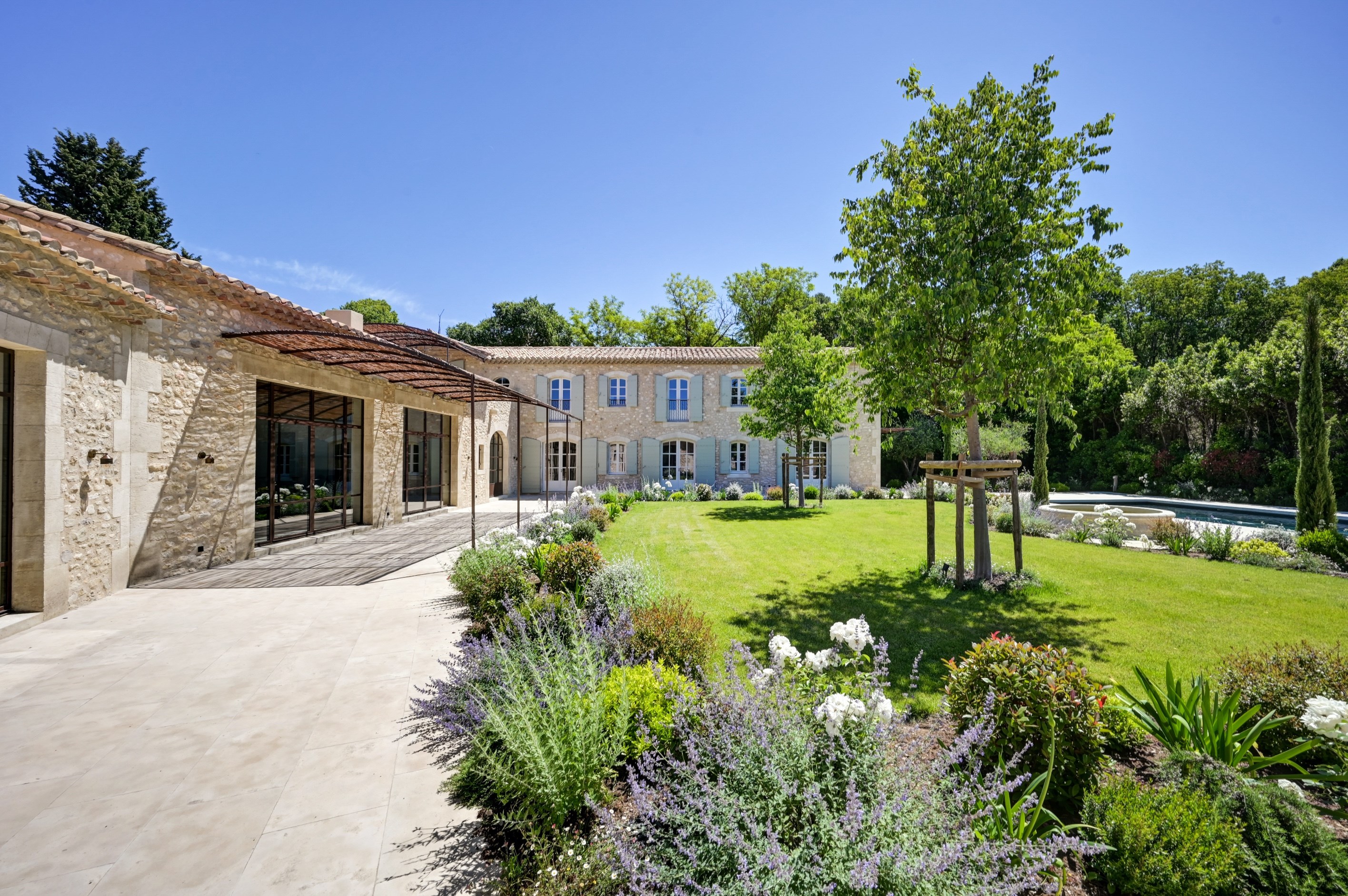  Exceptional property for sale in the heart of Saint Rémy de Provence - 物件實景