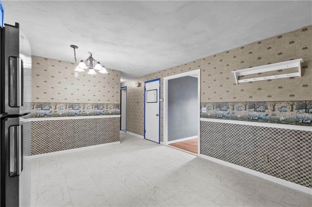 North Kingstown, Rhode Island, 02852, United States, 3 Bedrooms Bedrooms, ,2 BathroomsBathrooms,Residential,For Sale,1976998