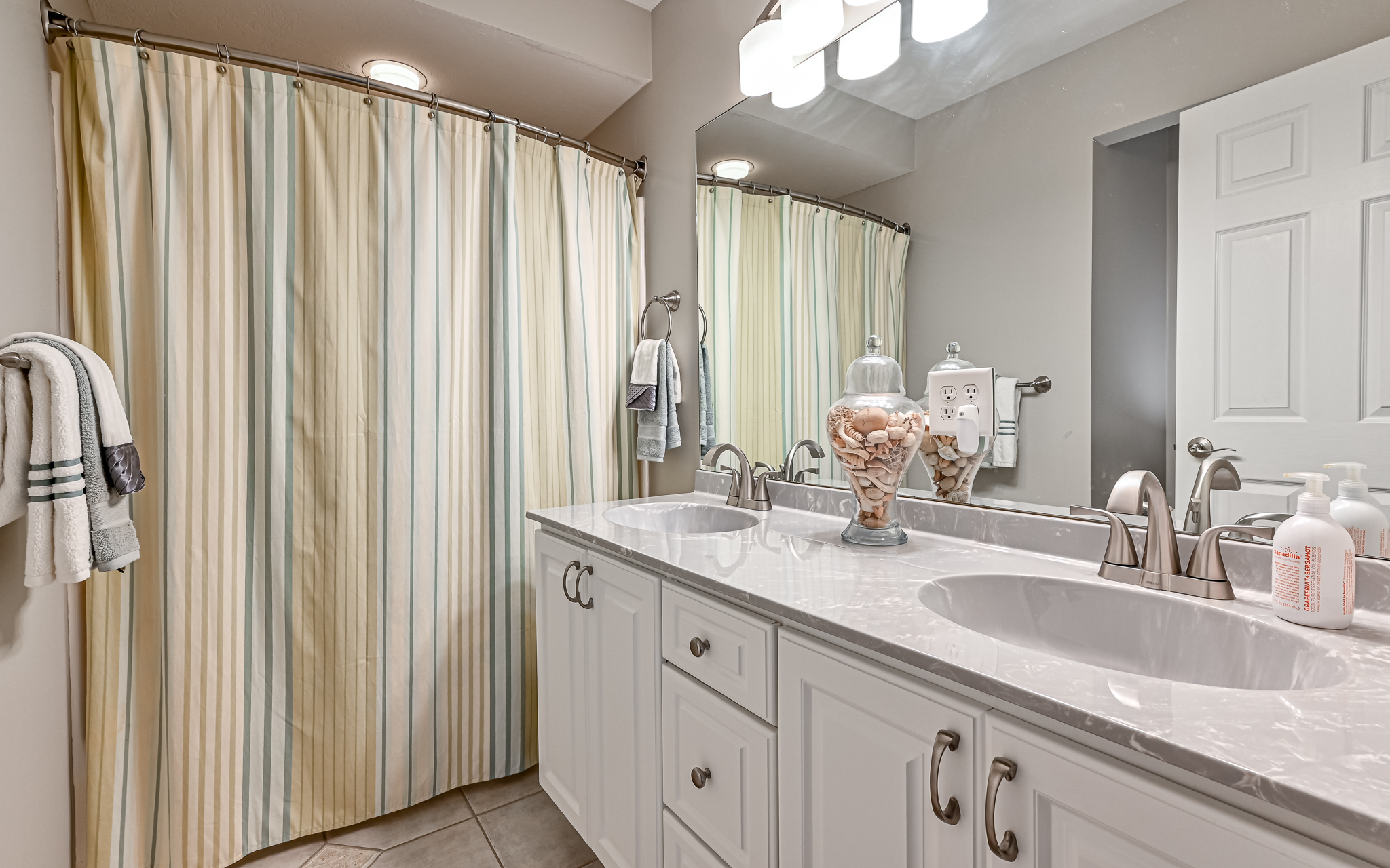  715 Breckland Drive, Seven Fields, PA 16046 - 物件實景