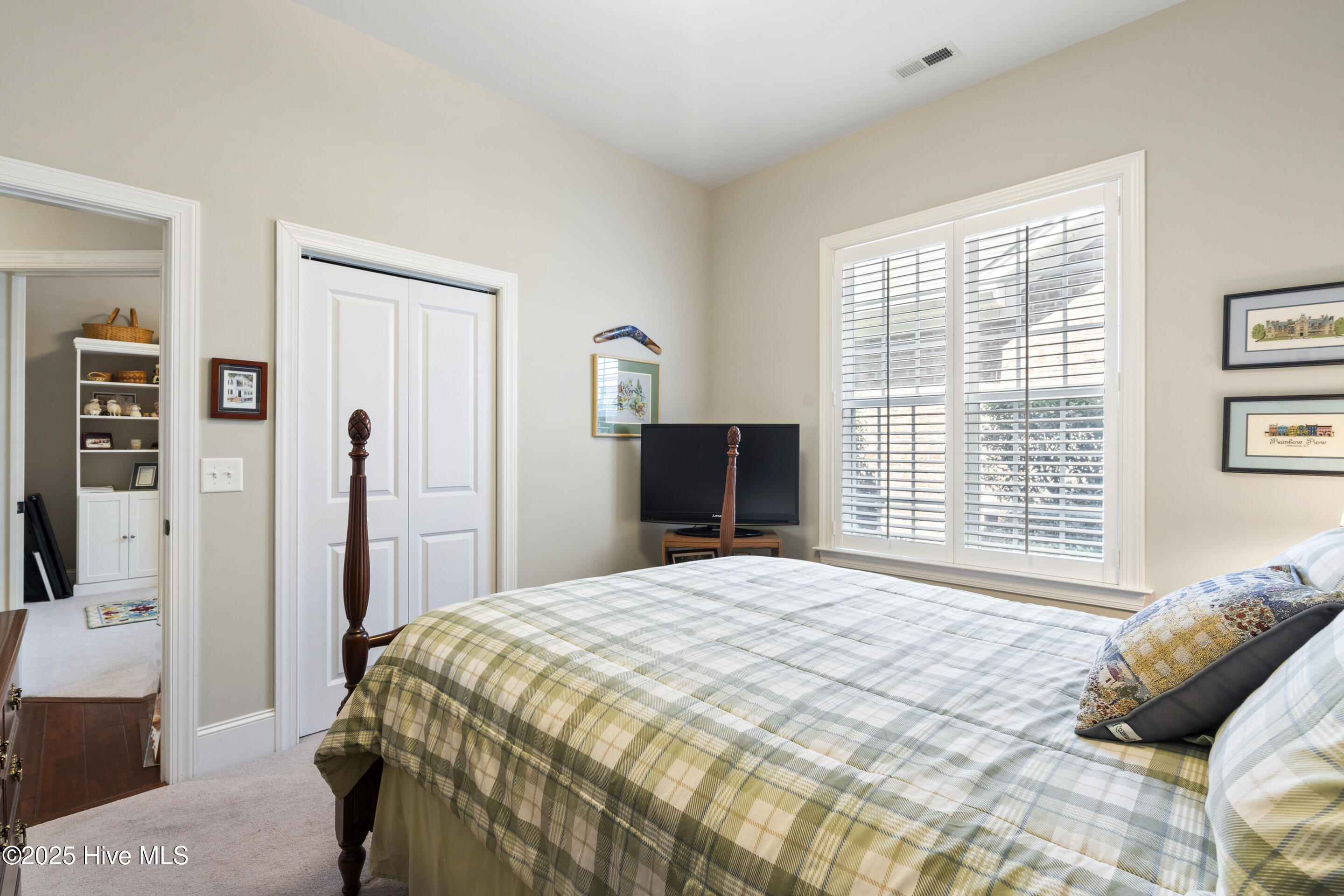 Wilmington, North Carolina, 28403, United States, 4 Bedrooms Bedrooms, ,3 BathroomsBathrooms,Residential,For Sale,1849696
