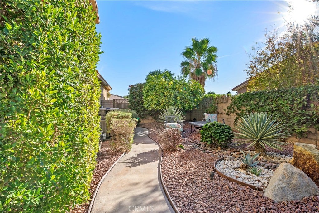 Indio, California, 92203, United States, 5 Bedrooms Bedrooms, ,3 BathroomsBathrooms,Residential,For Sale,1989302