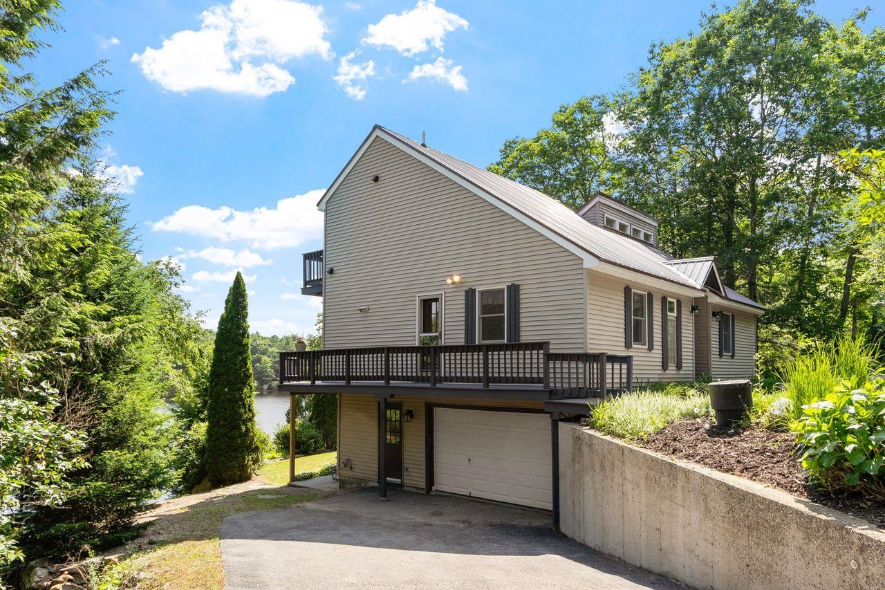 Nottingham, New Hampshire, 03290, United States, 3 Bedrooms Bedrooms, ,Residential,For Sale,1866436