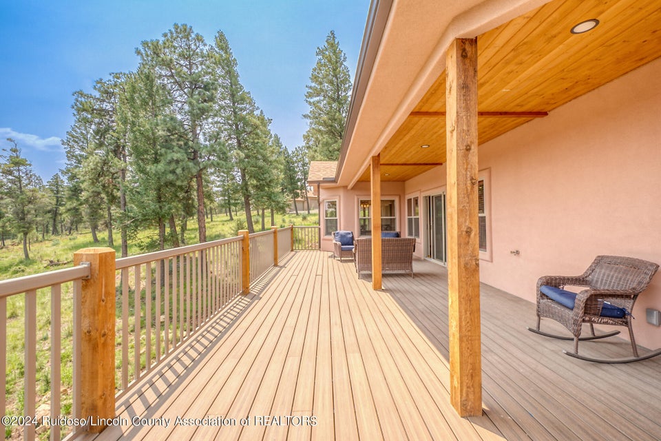 Ruidoso, New Mexico, 88345, United States, 4 Bedrooms Bedrooms, ,4 BathroomsBathrooms,Residential,For Sale,1921687
