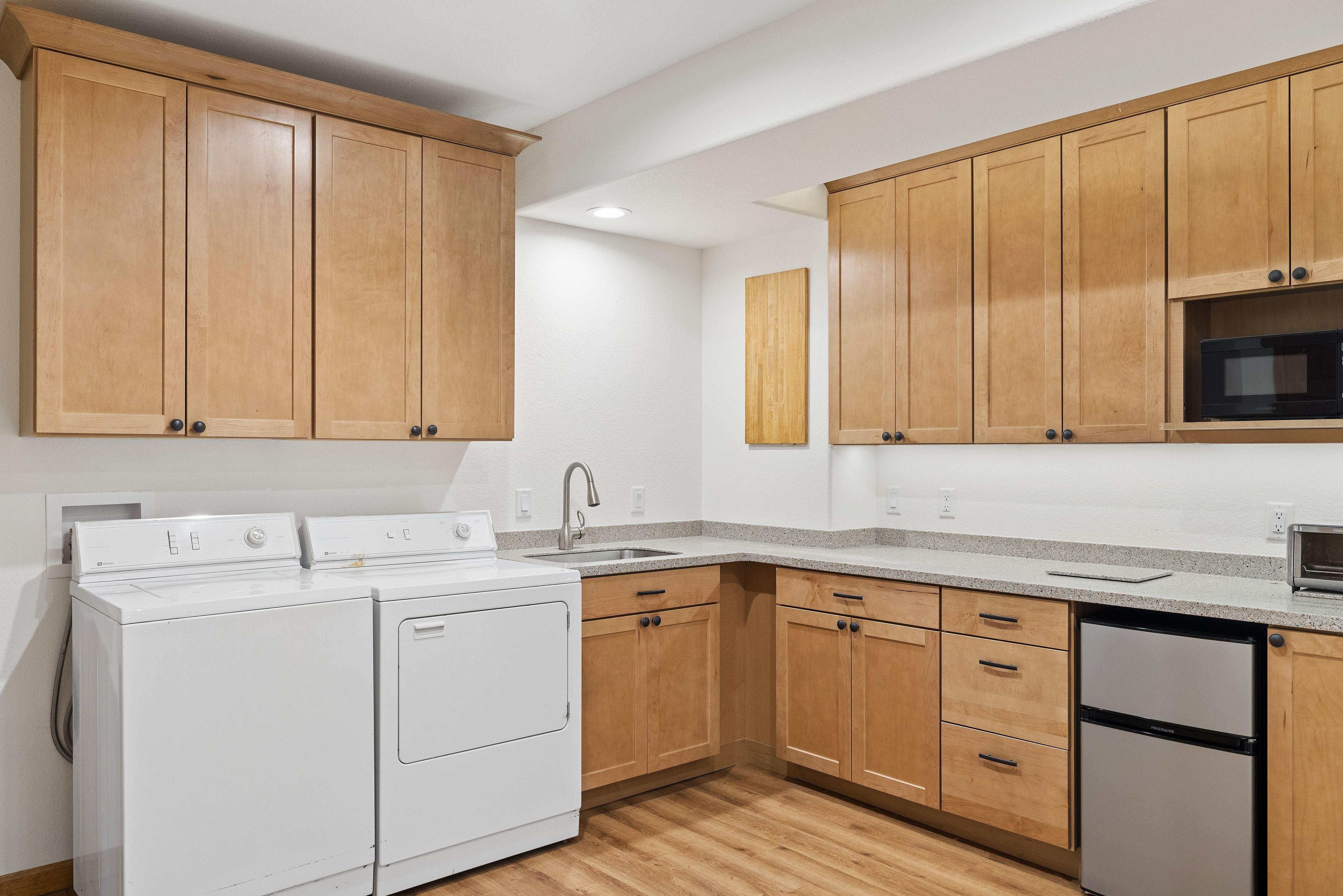  refined expression meets colorado living against a backdrop  of mountain views - 物件實景