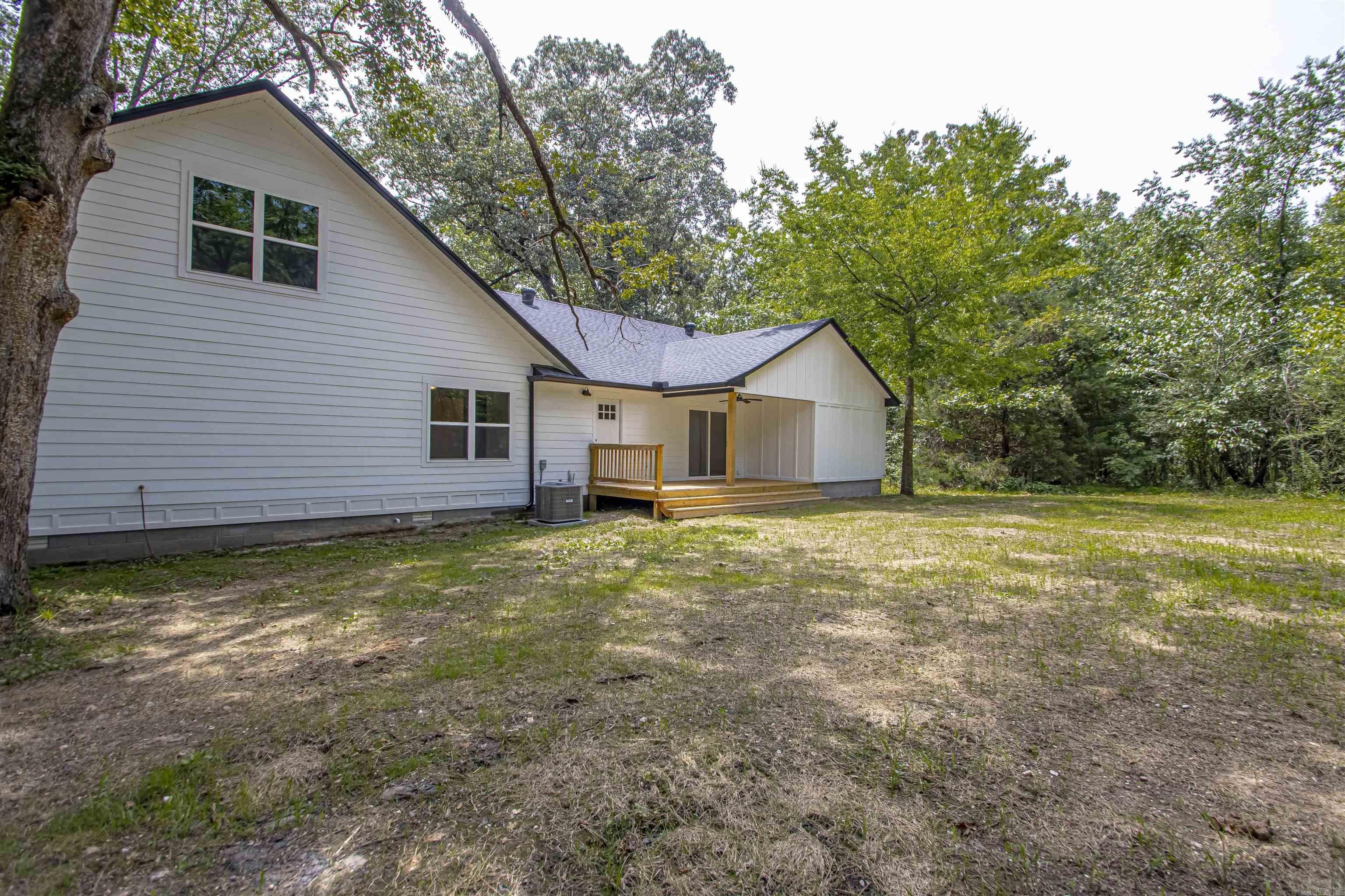 Benton, Arkansas, 72019, United States, 4 Bedrooms Bedrooms, ,4 BathroomsBathrooms,Residential,For Sale,1935301