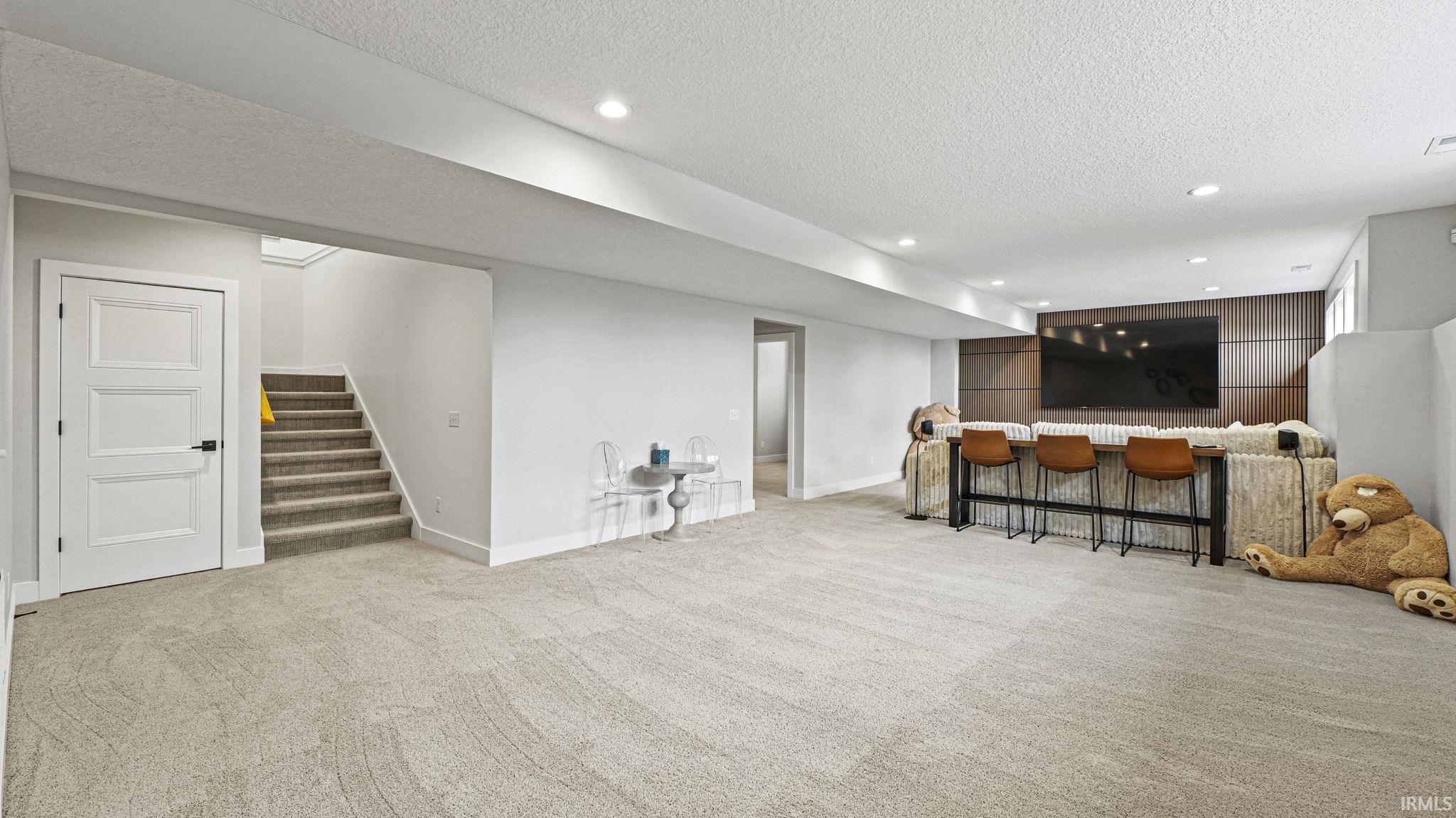 Fort Wayne, Indiana, 46814, United States, 5 Bedrooms Bedrooms, ,5 BathroomsBathrooms,Residential,For Sale,1988625