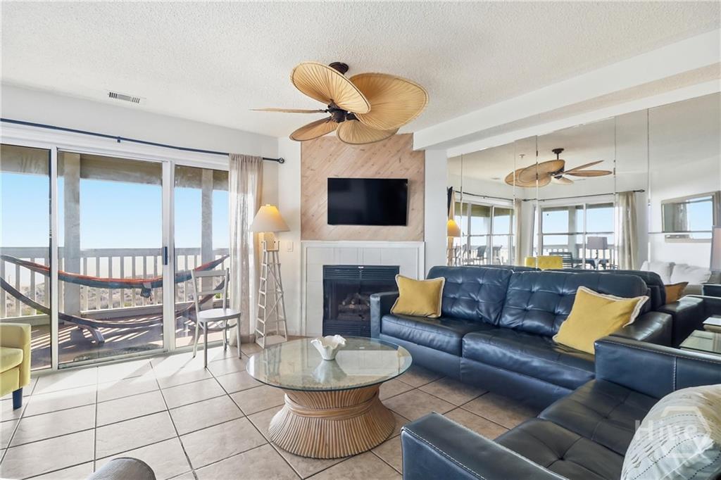 TYBEE ISLAND, Georgia, 31328, United States, 3 Bedrooms Bedrooms, ,2 BathroomsBathrooms,Residential,For Sale,2001504