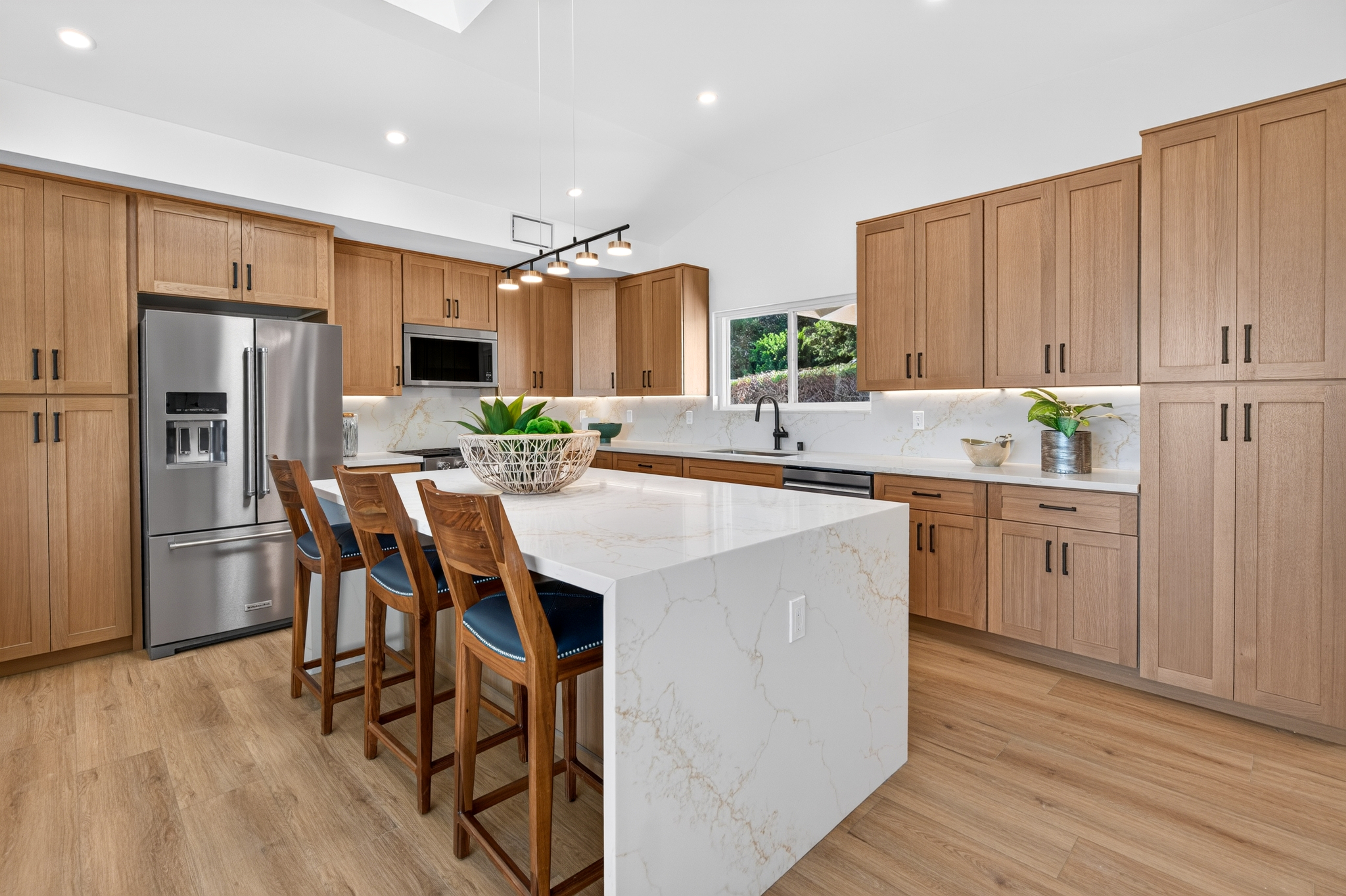  5873 Madra Ave, San Diego, CA 92120 - 物件實景