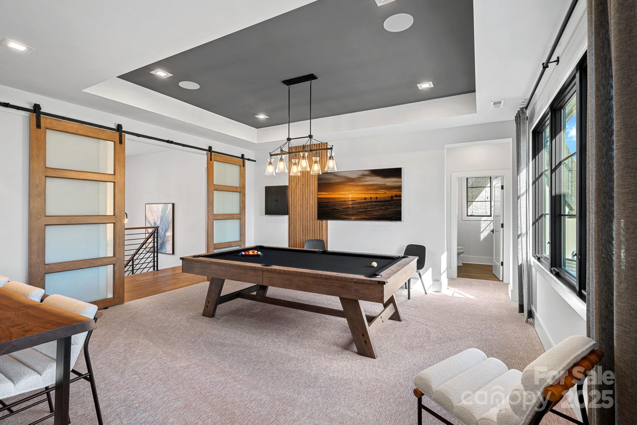 Davidson, North Carolina, 28036, United States, 5 Bedrooms Bedrooms, ,7 BathroomsBathrooms,Residential,For Sale,1989460