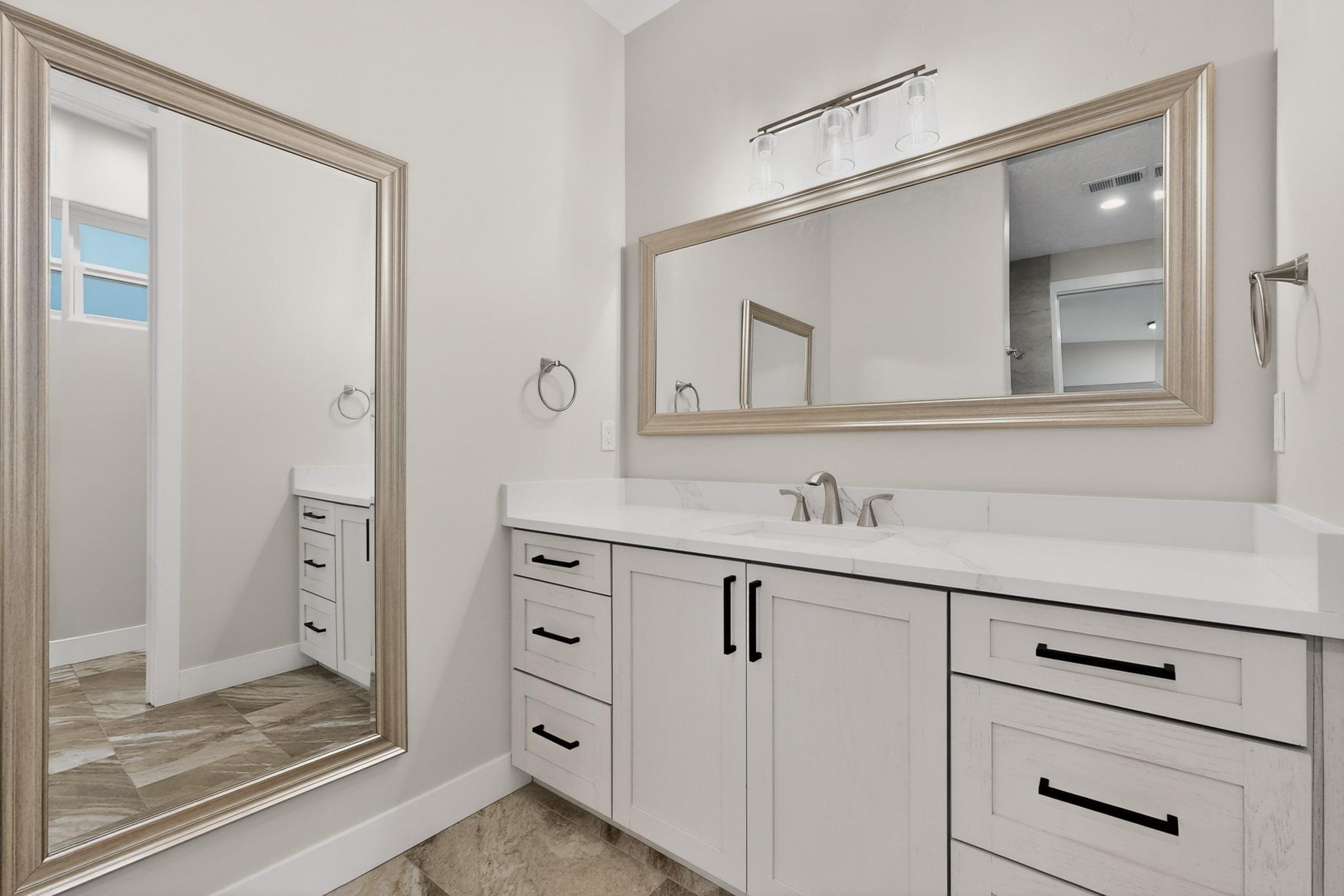 Edgewood, New Mexico, 87105, United States, 3 Bedrooms Bedrooms, ,3 BathroomsBathrooms,Residential,For Sale,2002461