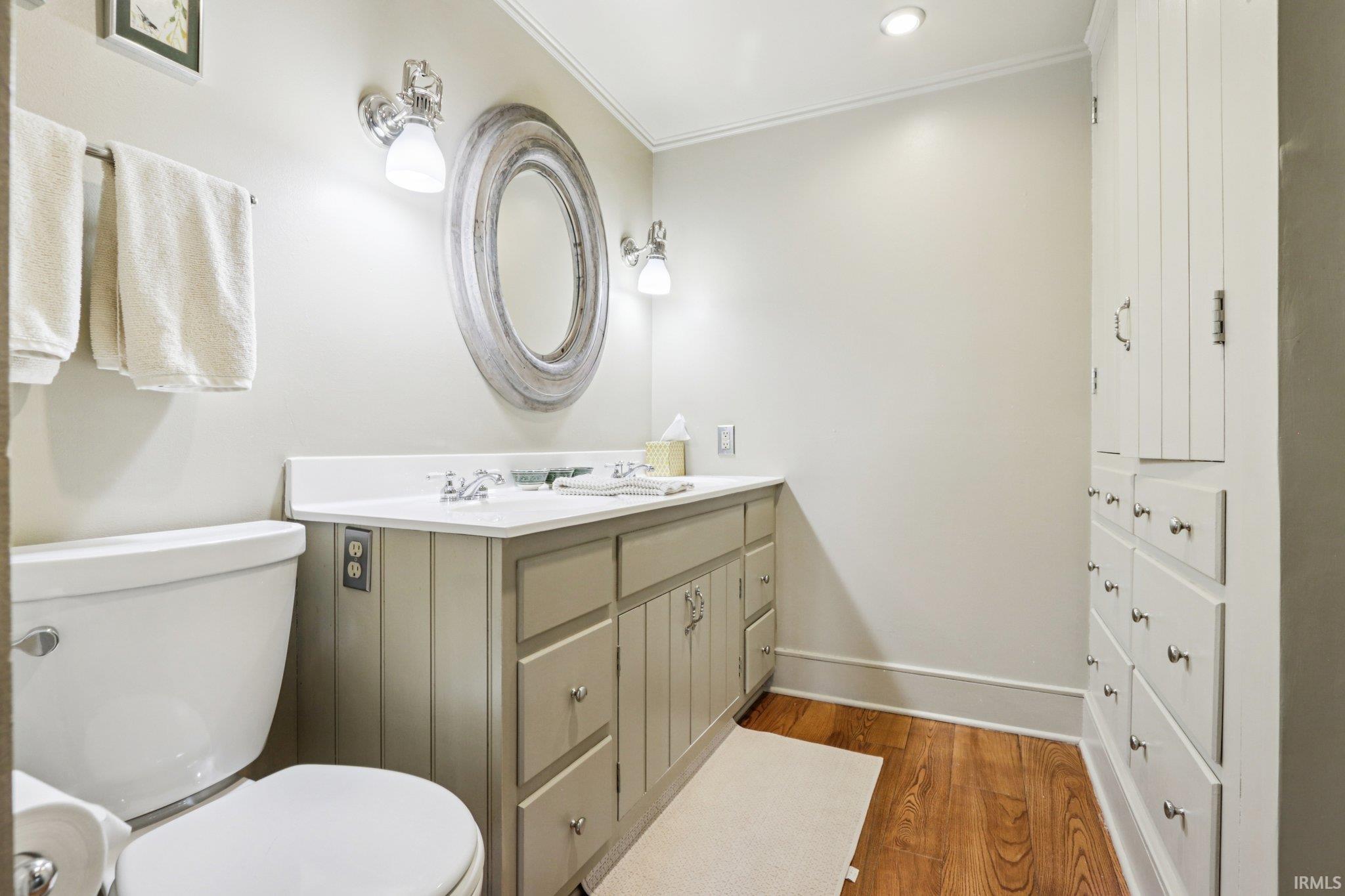 Bloomington, Indiana, 47401, United States, 4 Bedrooms Bedrooms, ,5 BathroomsBathrooms,Residential,For Sale,2032198