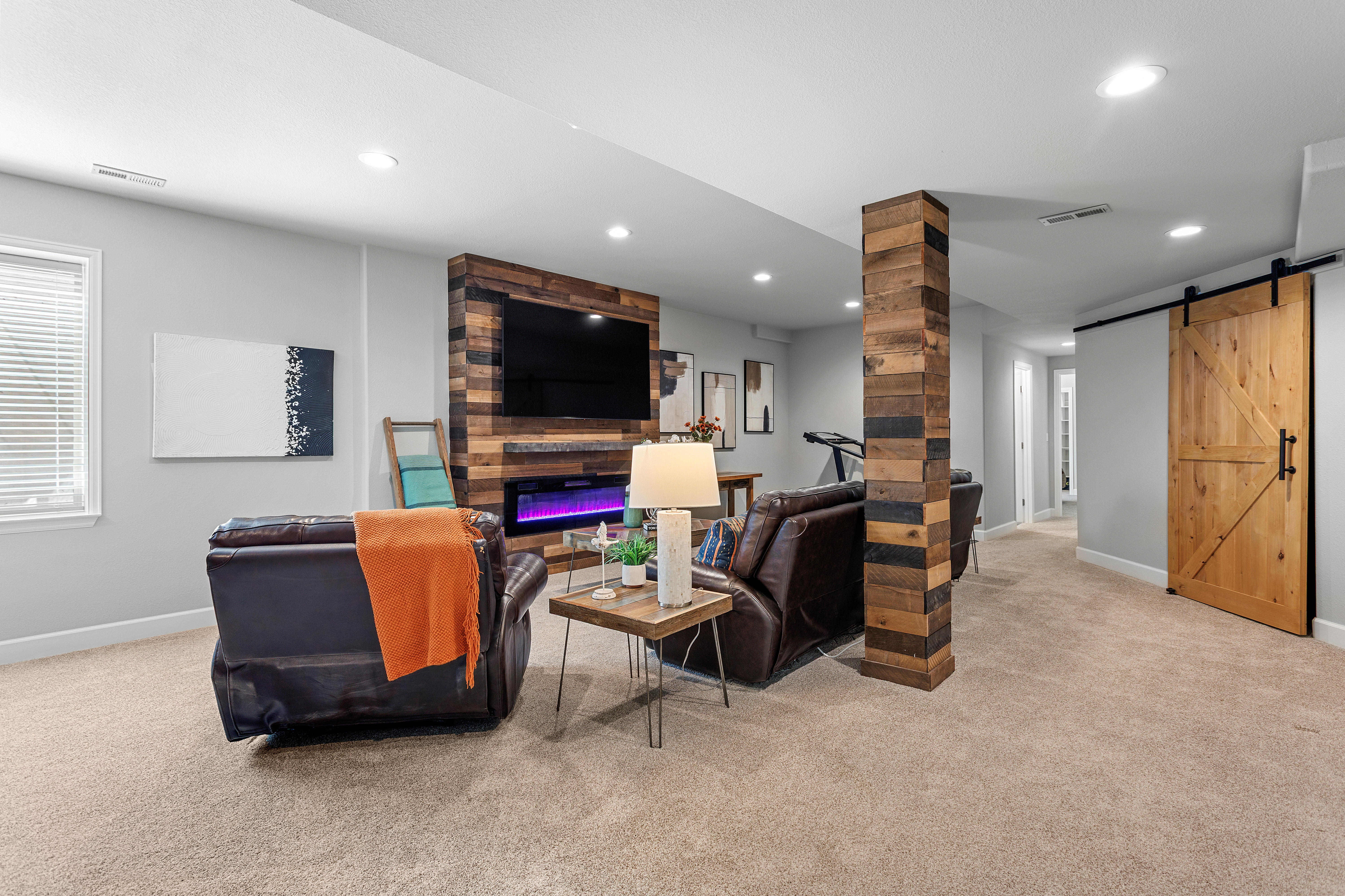  Ranch Perfection in Reata North Chef Kitchen Main Floor Suite & Basement Oasis - 物件實景