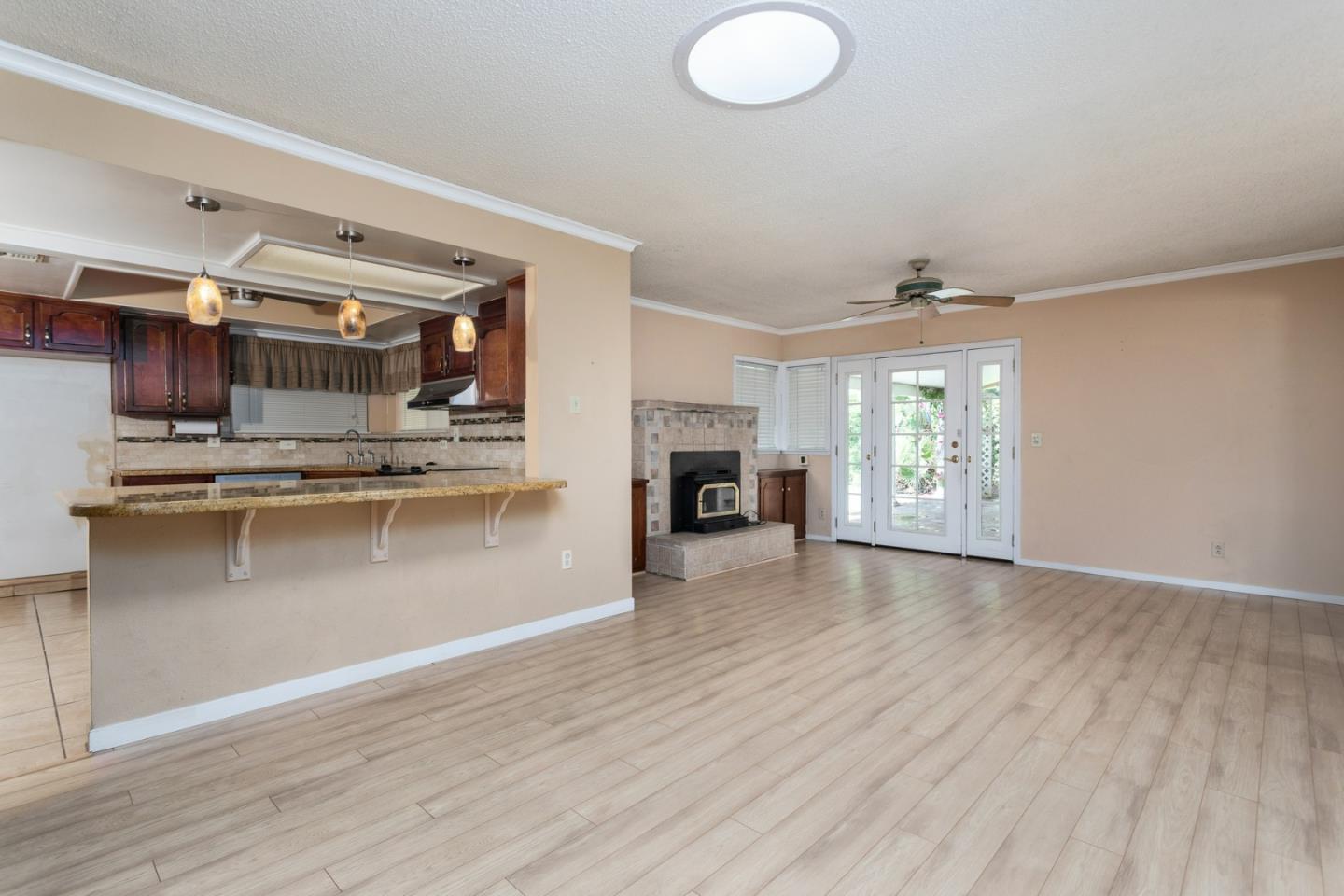 Clovis, California, 93611, United States, 4 Bedrooms Bedrooms, ,2 BathroomsBathrooms,Residential,For Sale,1907507