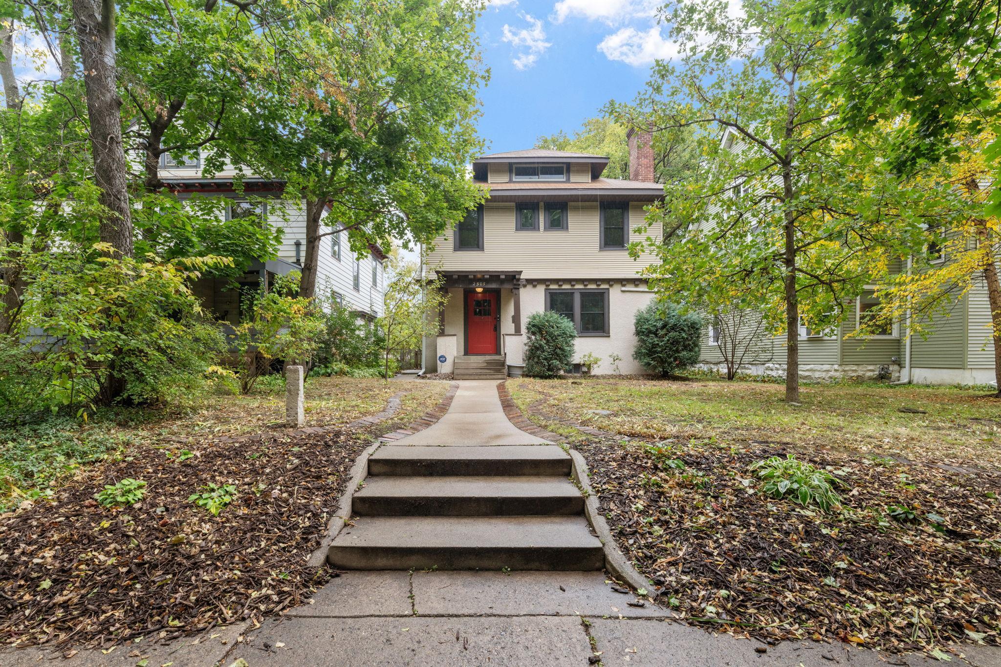 Minneapolis, Minnesota, 55404, United States, 6 Bedrooms Bedrooms, ,1 BathroomBathrooms,Residential,For Sale,1964958