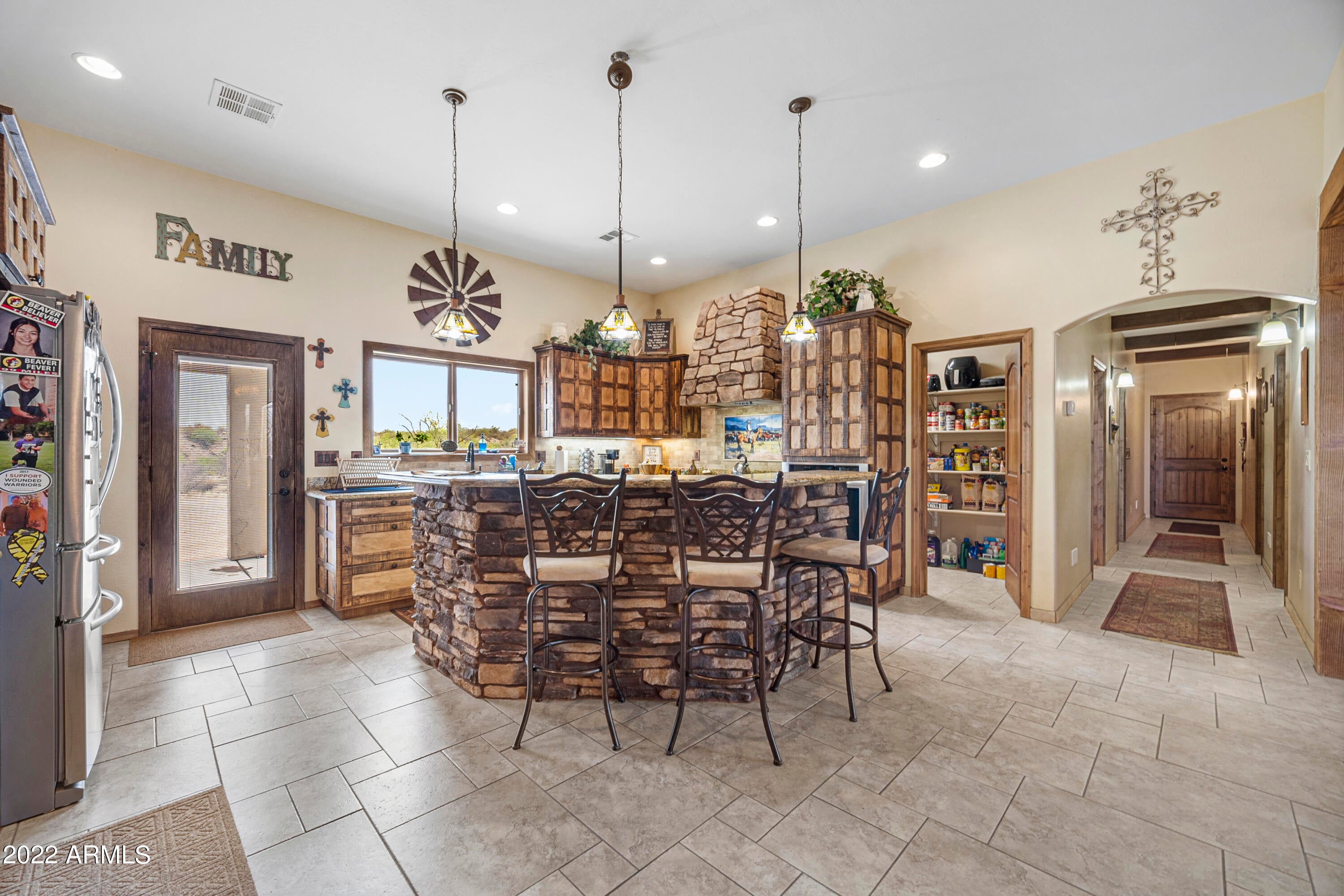 Wickenburg, Arizona, 85390, United States, 3 Bedrooms Bedrooms, ,3 BathroomsBathrooms,Residential,For Sale,2002542