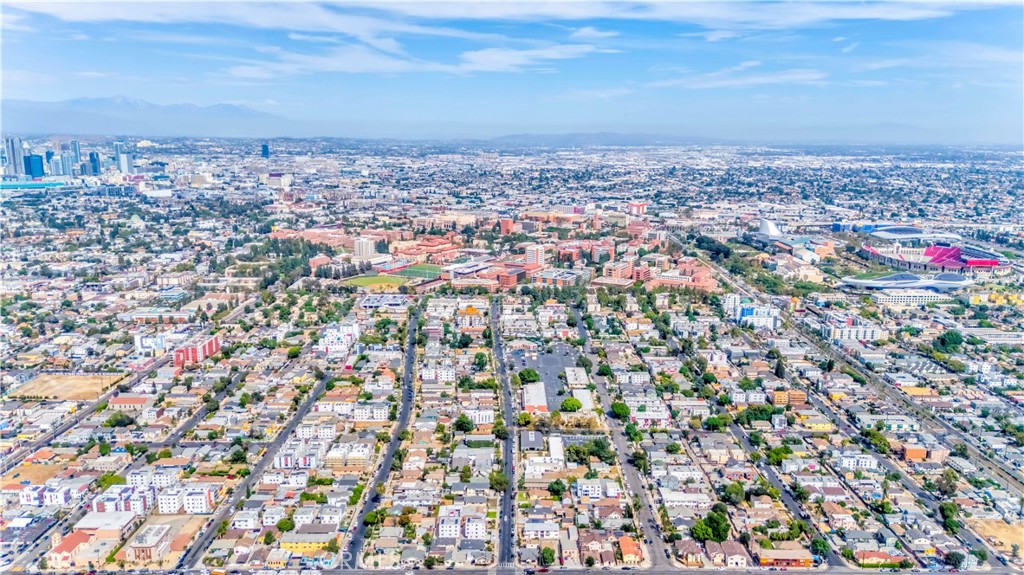 Los Angeles, California, 90007, United States, ,Residential,For Sale,1984452