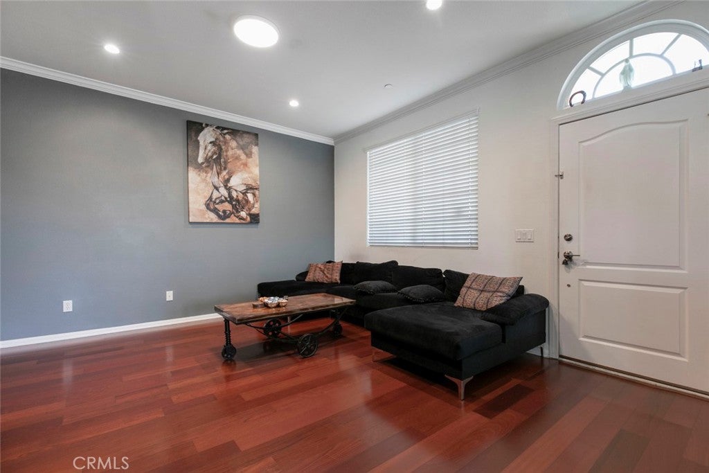 Sun Valley, California, 91352, United States, 3 Bedrooms Bedrooms, ,3 BathroomsBathrooms,Residential,For Sale,1938832
