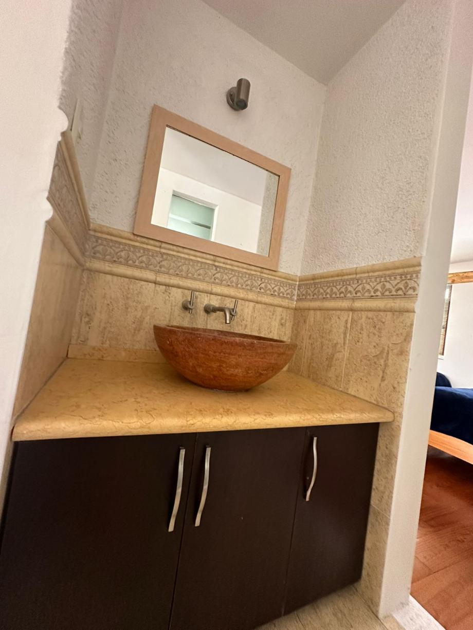 INSURGENTES, Metepec, Estado de méxico, 52172, Mexico, 4 Bedrooms Bedrooms, ,4 BathroomsBathrooms,Residential,For Sale,INSURGENTES,1628764