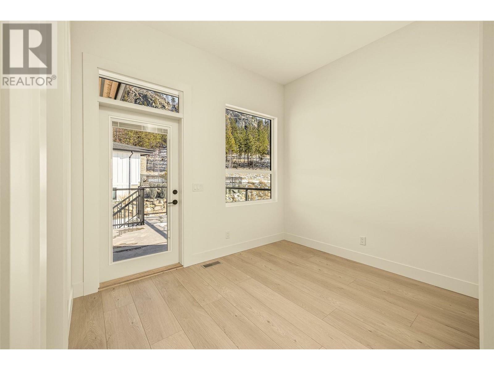 LAKE COUNTRY, British Columbia, V4V 0A4, CA, 3 Bedrooms Bedrooms, ,2 BathroomsBathrooms,Residential,For Sale,1837010