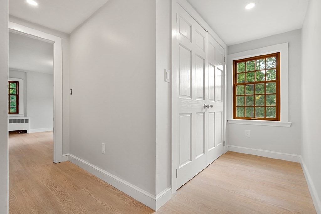 Framingham, Massachusetts, 01701, United States, 3 Bedrooms Bedrooms, ,2 BathroomsBathrooms,Residential,For Sale,1903802
