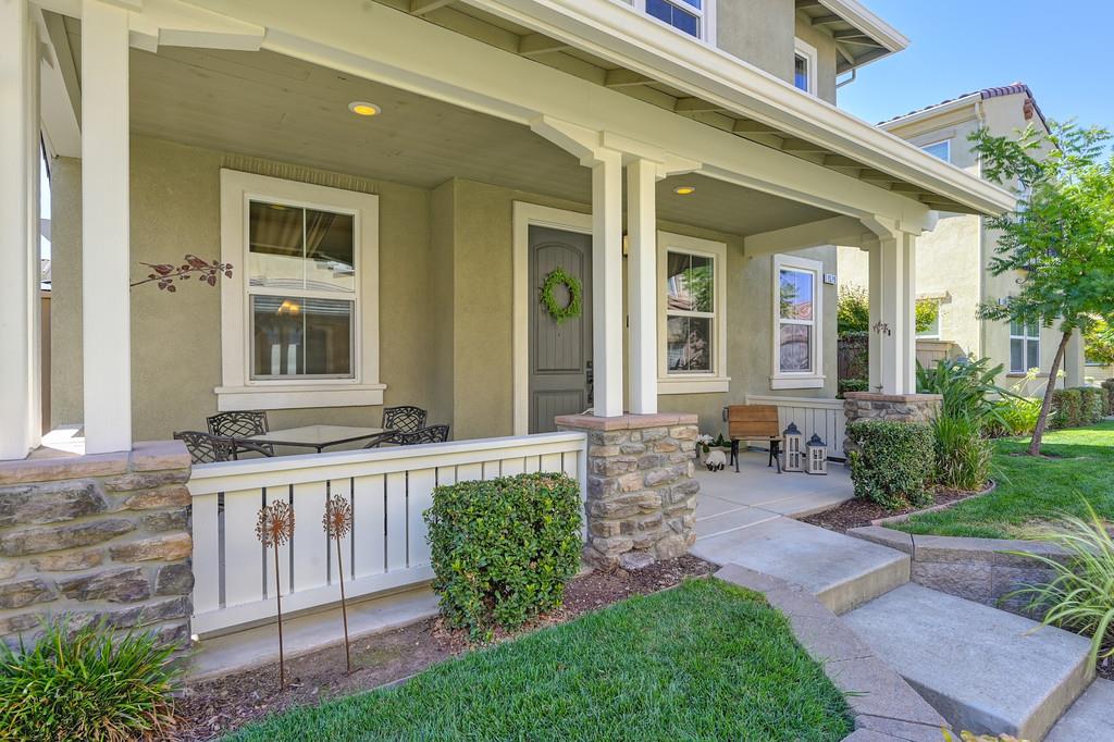 Folsom, California, 95630, United States, 2 Bedrooms Bedrooms, ,3 BathroomsBathrooms,Residential,For Sale,1917573