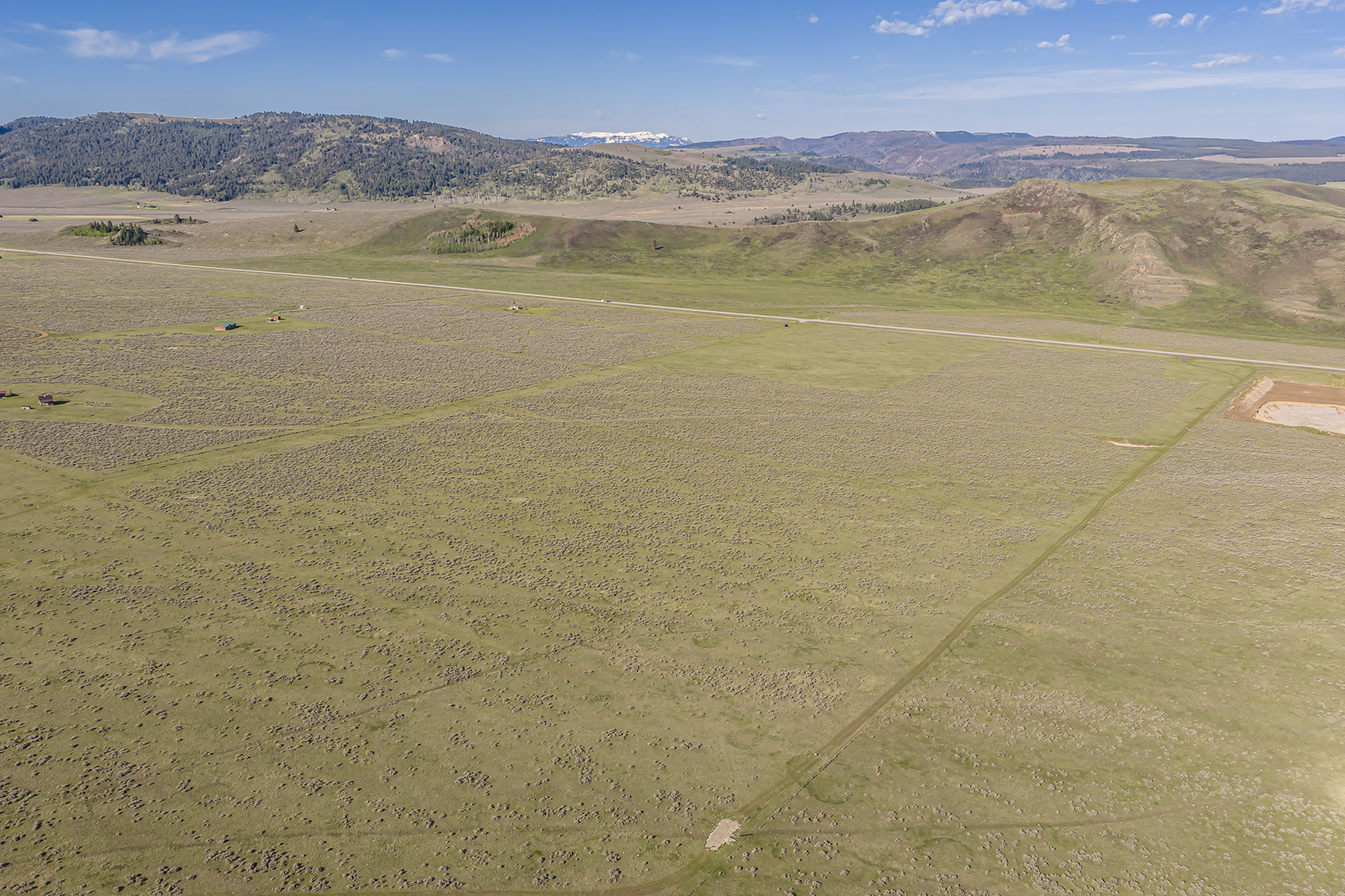  440 MT Highway 87 - 物件實景