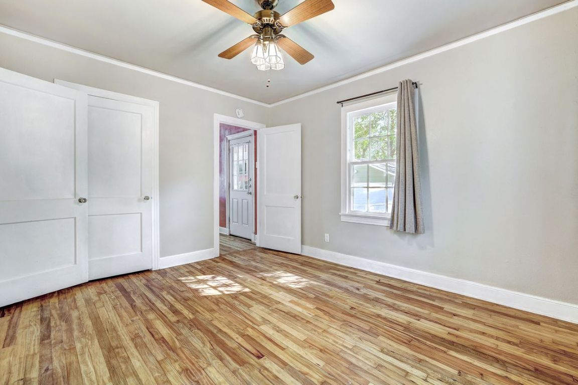 Austin, Texas, 78751, United States, 2 Bedrooms Bedrooms, ,2 BathroomsBathrooms,Residential,For Sale,1989110