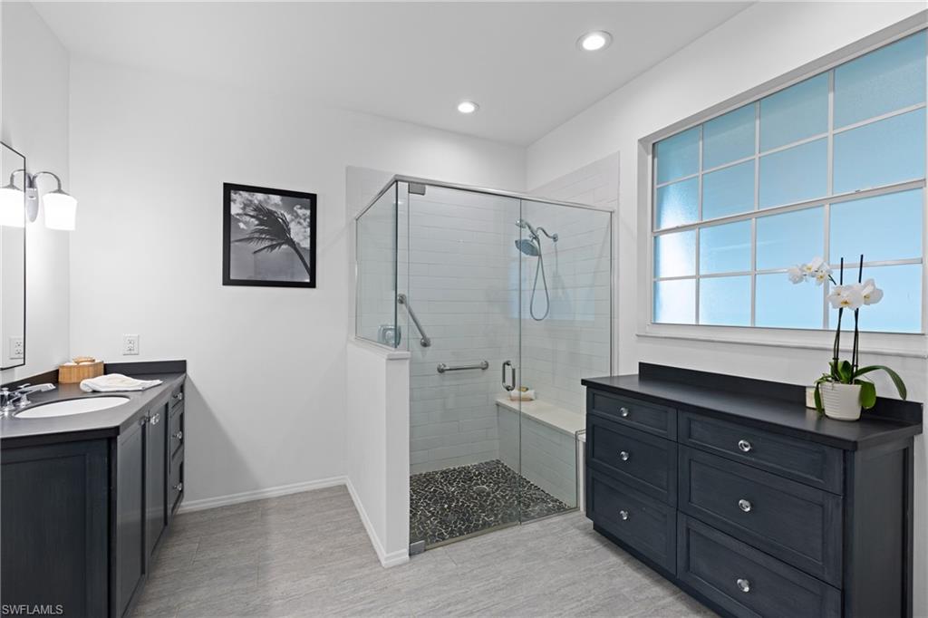 Fort Myers, Florida, 33967, United States, 3 Bedrooms Bedrooms, ,2 BathroomsBathrooms,Residential,For Sale,1940924