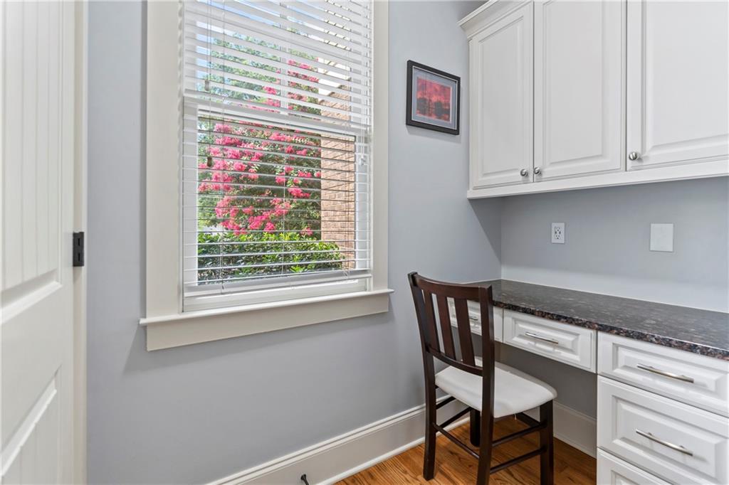 Marietta, Georgia, 30060, United States, 5 Bedrooms Bedrooms, ,4 BathroomsBathrooms,Residential,For Sale,1973923