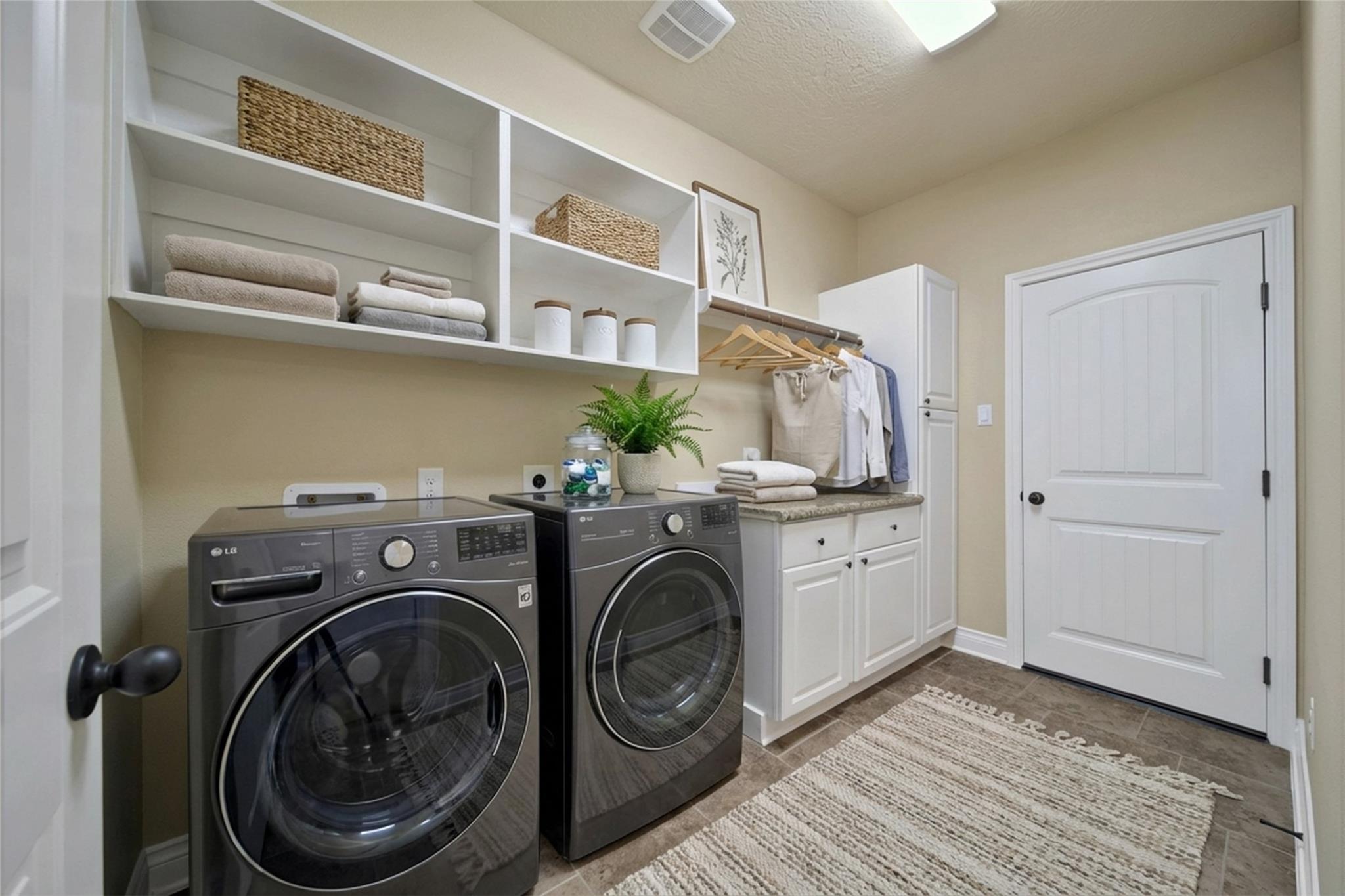 Montgomery, Texas, 77316, United States, 3 Bedrooms Bedrooms, ,3 BathroomsBathrooms,Residential,For Sale,2008866