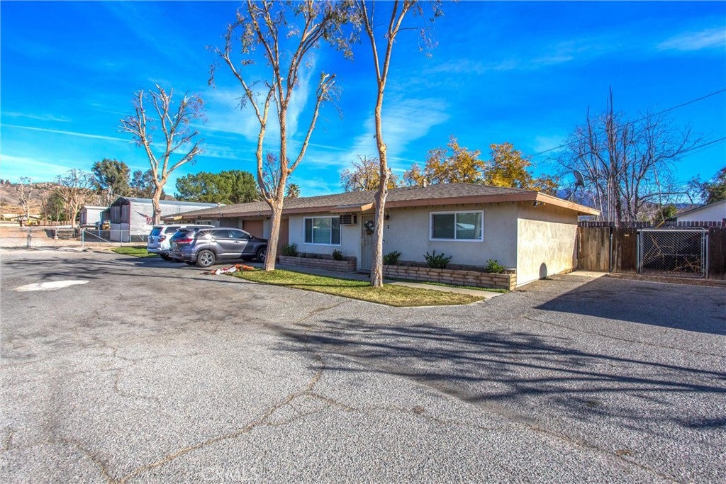 Yucaipa, California, 92399, United States, ,Residential,For Sale,1974880