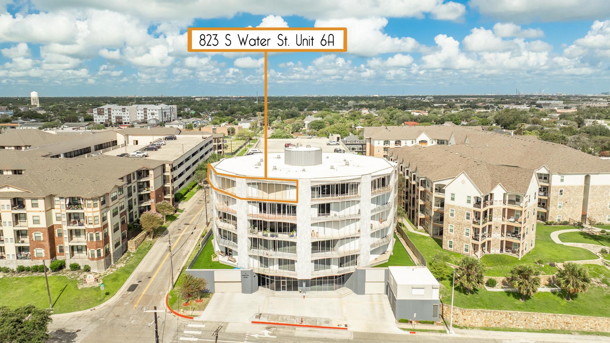 Corpus Christi, Texas, 78401, United States, 3 Bedrooms Bedrooms, ,3 BathroomsBathrooms,Residential,For Sale,1912480