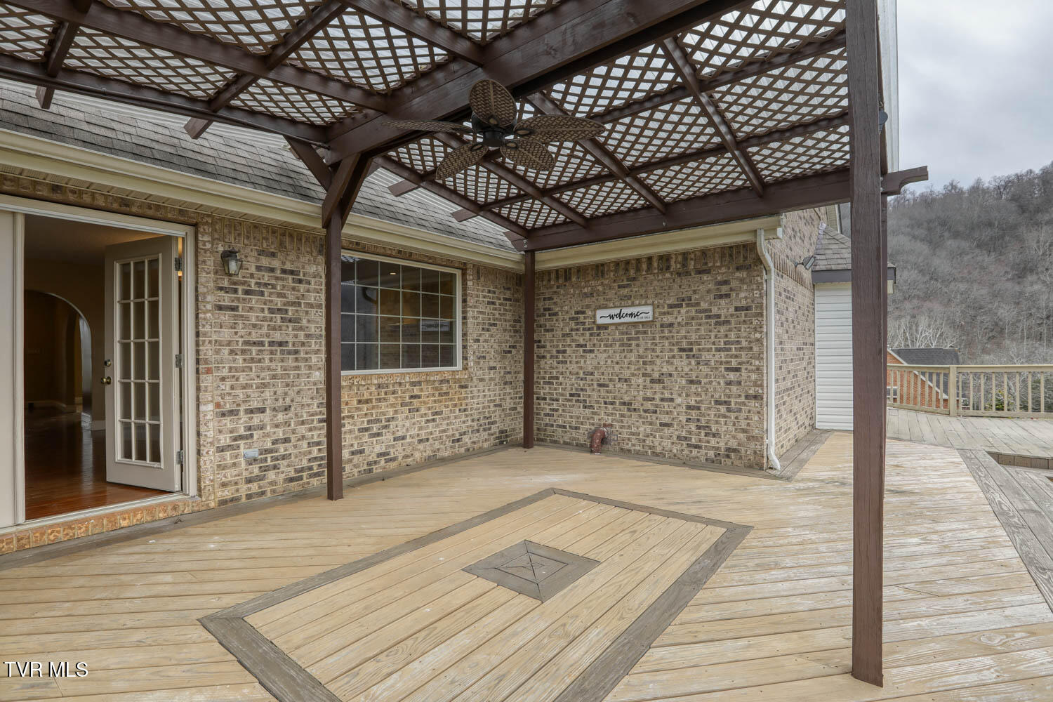 Rogersville, Tennessee, 37857, United States, 4 Bedrooms Bedrooms, ,4 BathroomsBathrooms,Residential,For Sale,2042868