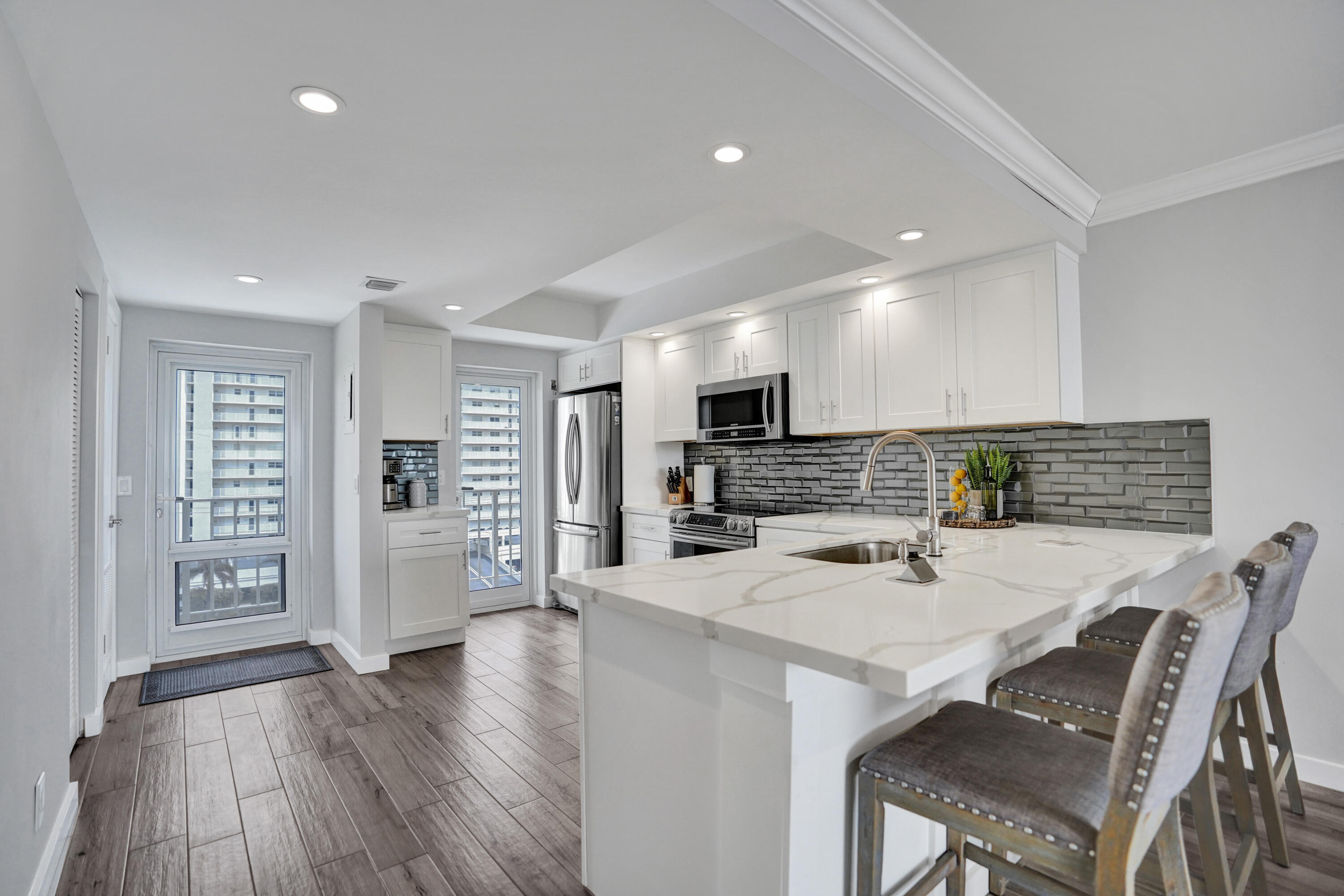 Highland Beach, Florida, 33487, United States, 2 Bedrooms Bedrooms, ,2 BathroomsBathrooms,Residential,For Sale,1828611