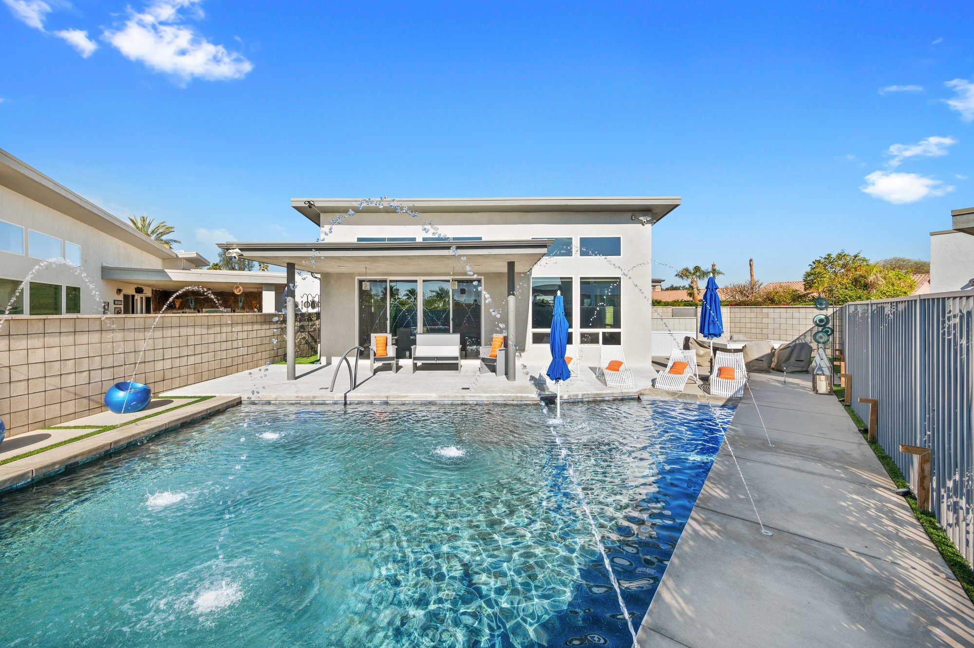  Luxury Mid-Century Indian Wells STR with Resort-Style Pool - 物件實景