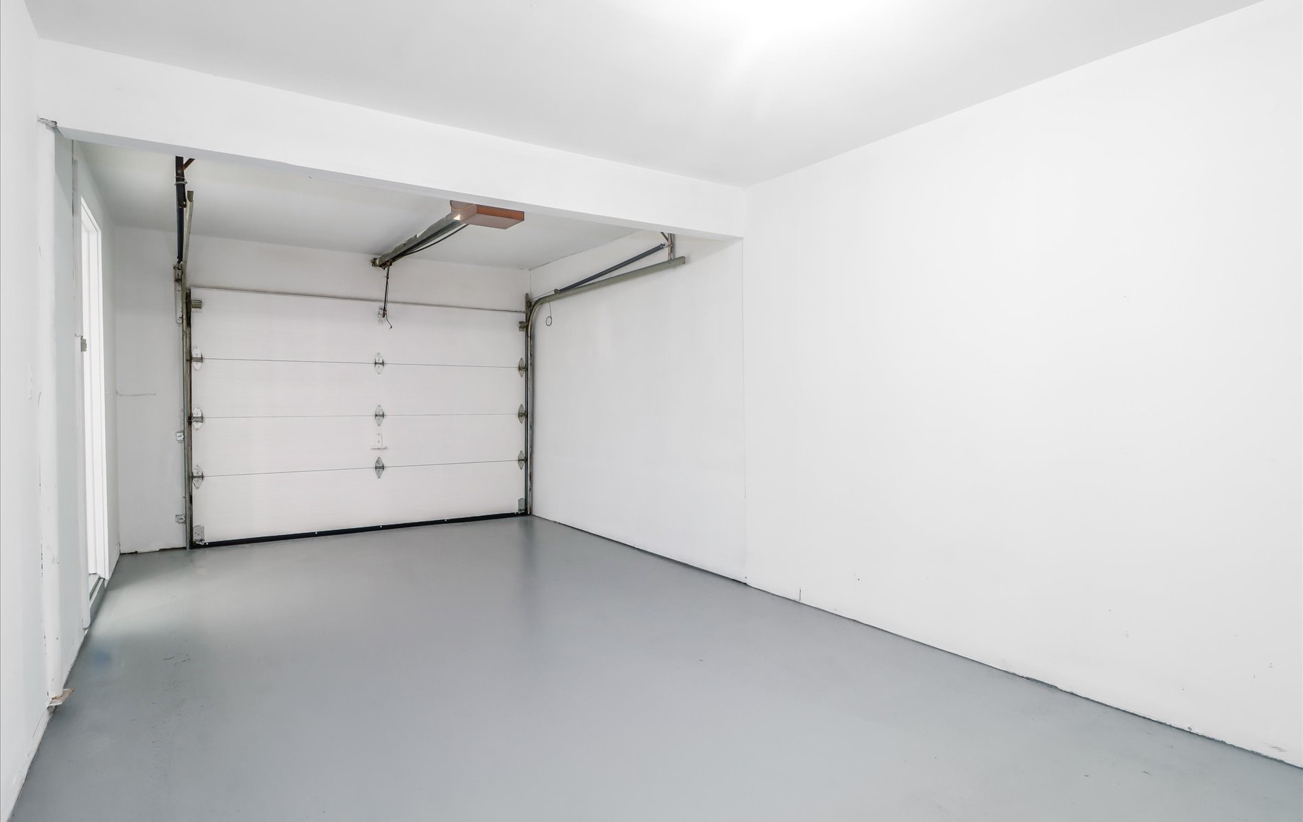  Fully Remodeled Oronoque Village Condo with Front Door Parking - 物件實景