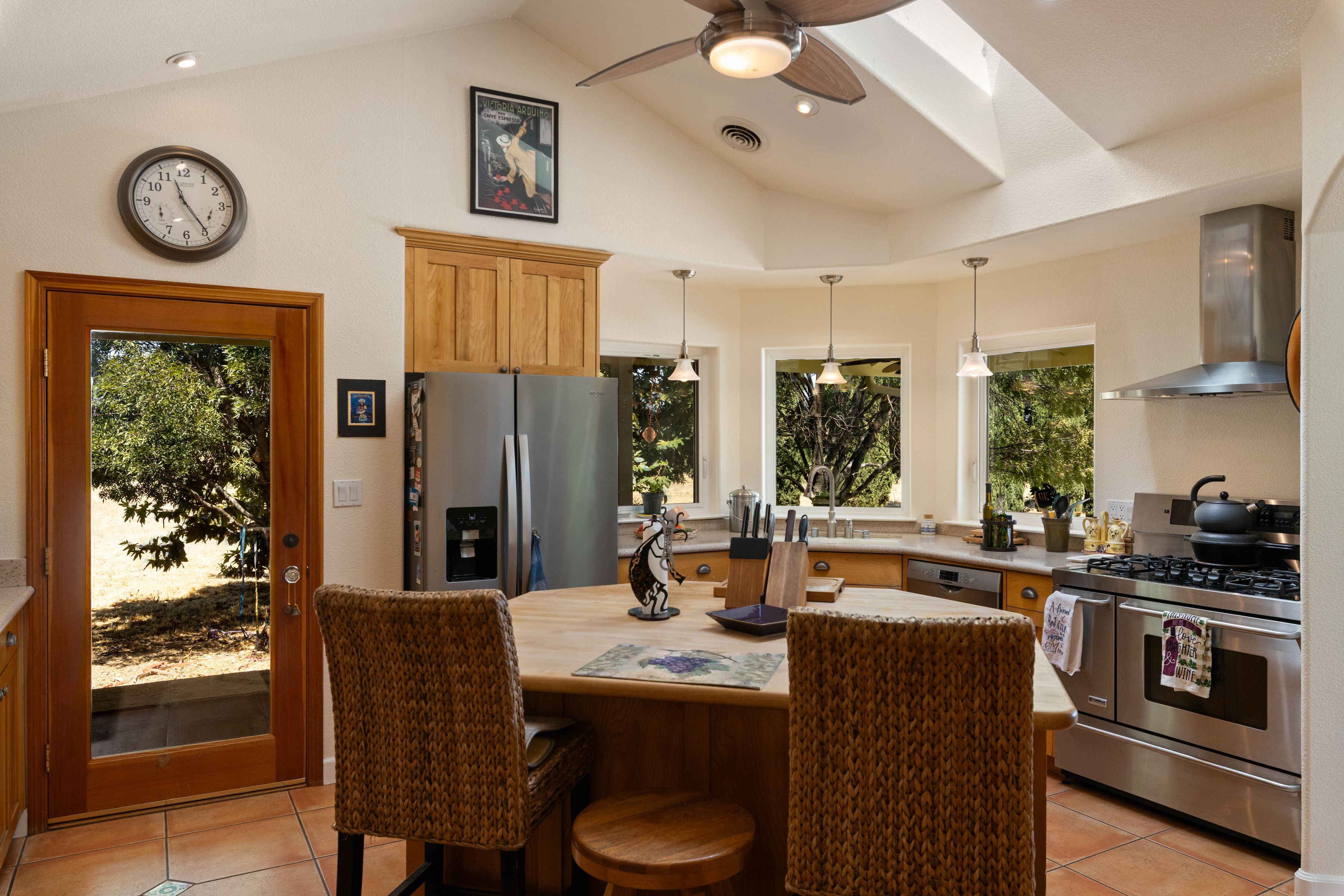  6675 Kelsey Creek Drive - 物件實景