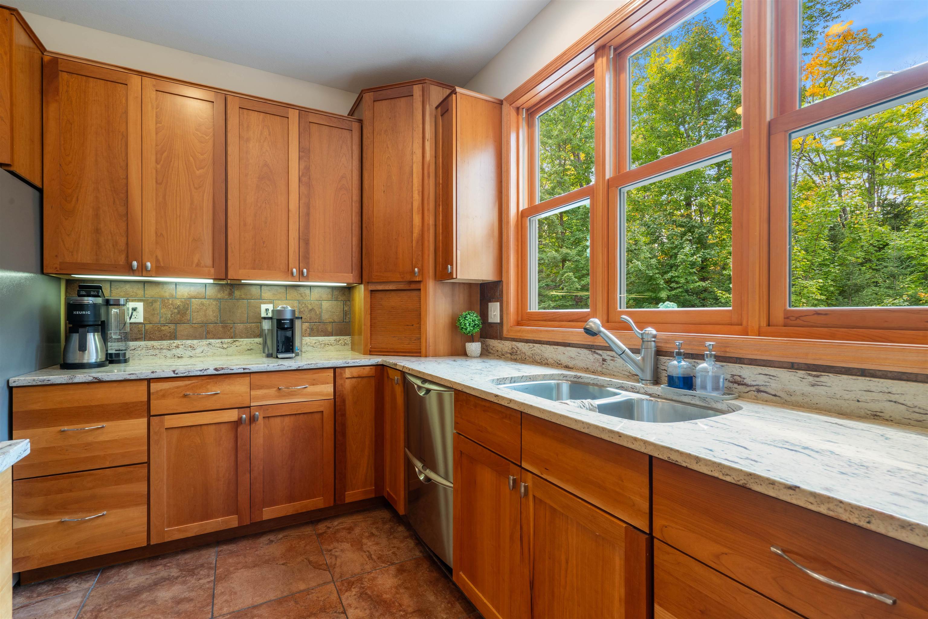 Hermantown, Minnesota, 55811, United States, 5 Bedrooms Bedrooms, ,3 BathroomsBathrooms,Residential,For Sale,1975773