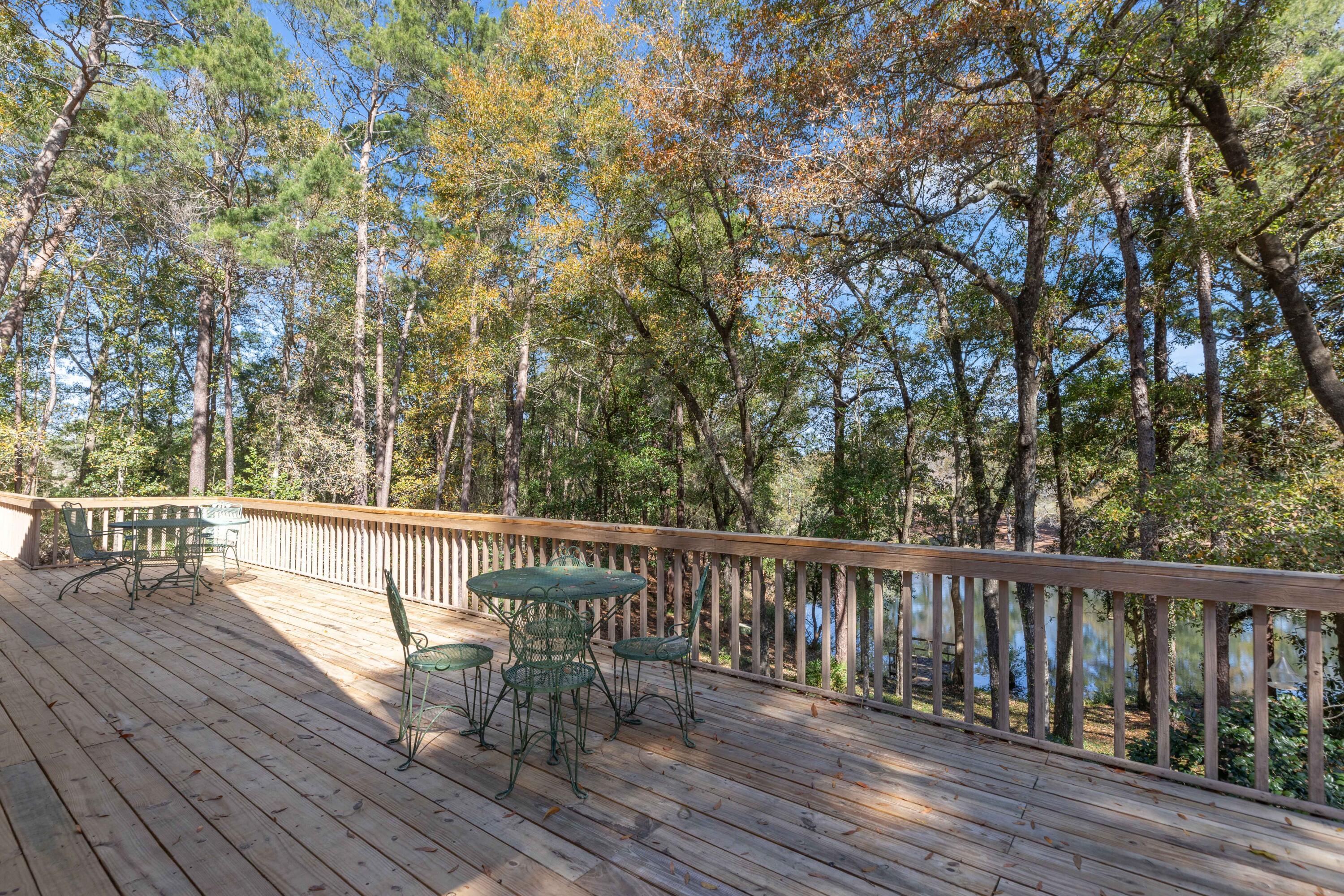 Niceville, Florida, 32578, United States, 5 Bedrooms Bedrooms, ,5 BathroomsBathrooms,Residential,For Sale,1798337